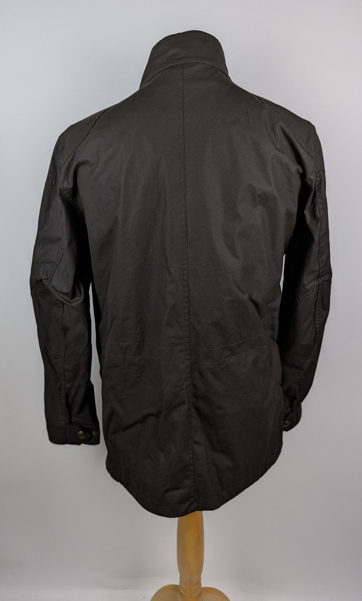 BELSTAFF Fieldmaster Waxed Jacket Mens - In Faded Olvie