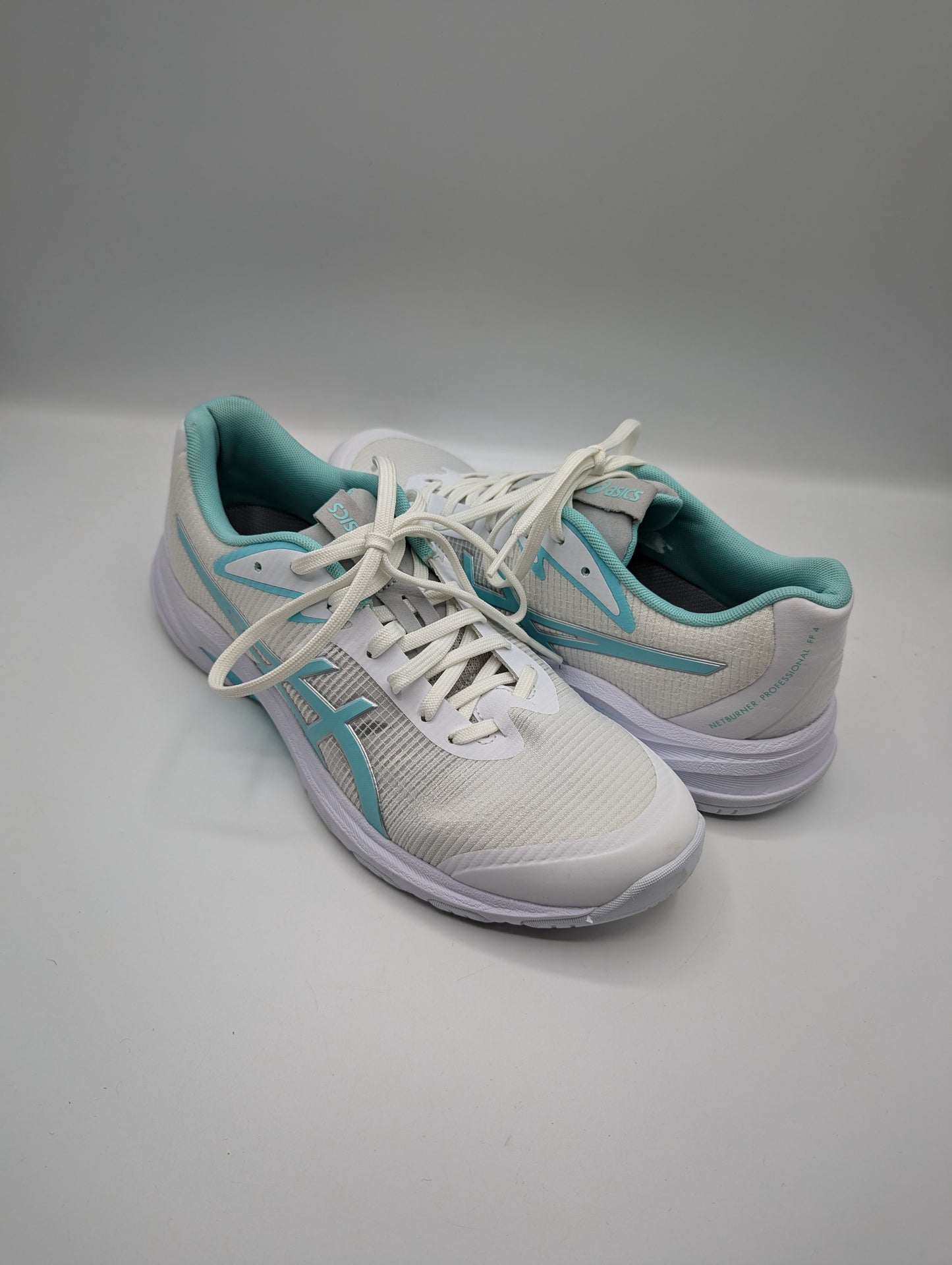 Asics NETBURNER PROFESSIONAL FF 4 Women’s Netball Shoes - White/Illuminate Mint