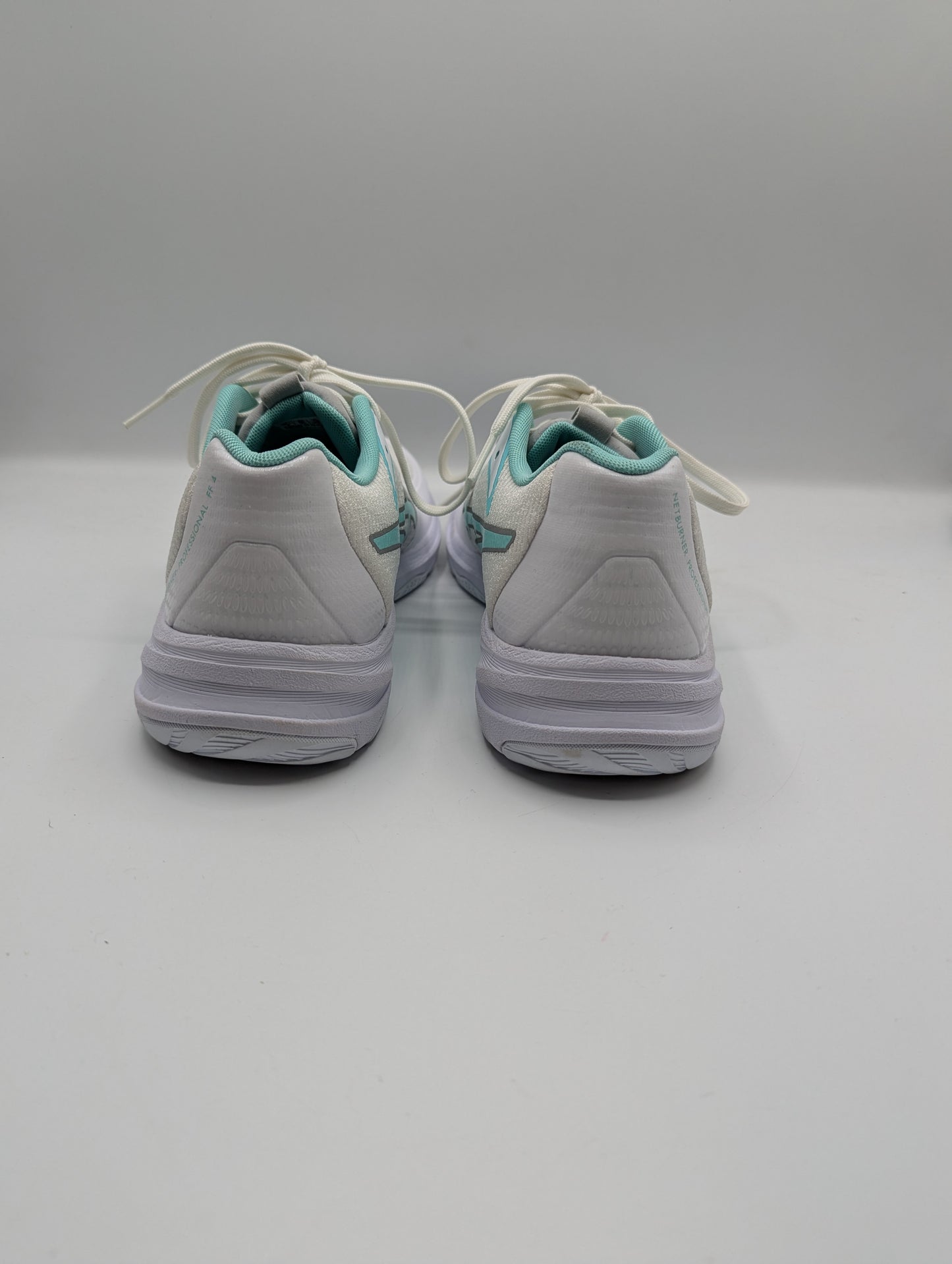 Asics NETBURNER PROFESSIONAL FF 4 Women’s Netball Shoes - White/Illuminate Mint