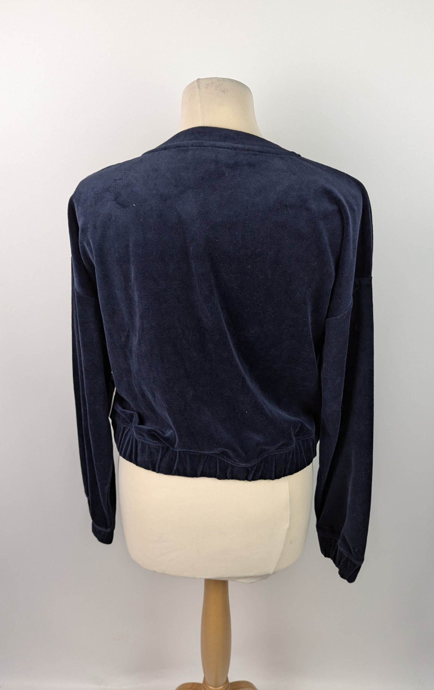 Juicy Couture Womens Spellbound Floral Embroidered Sweatshirt- Navy