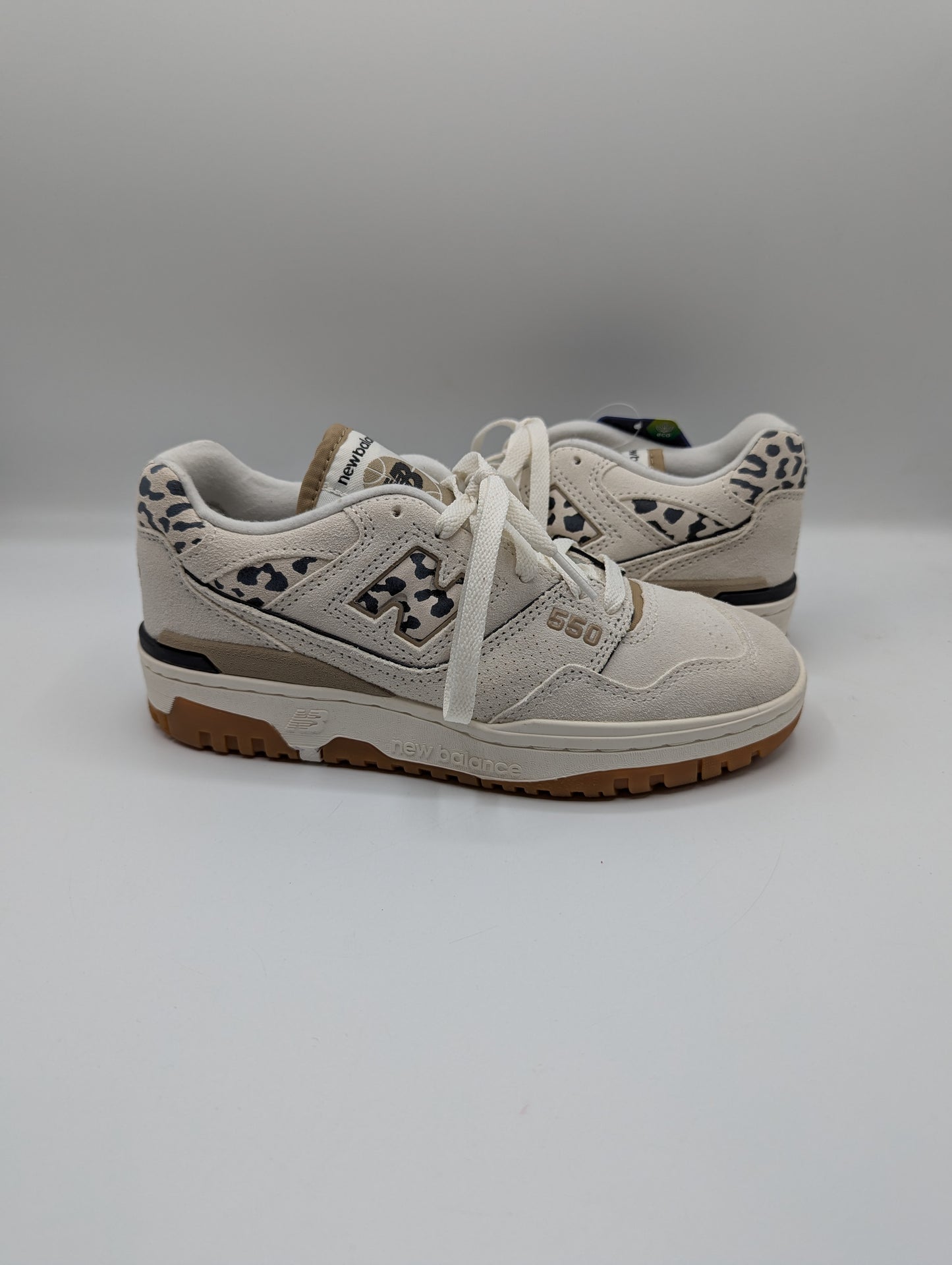 New Balance Core 574 Trainers Women's - Beige / Cream