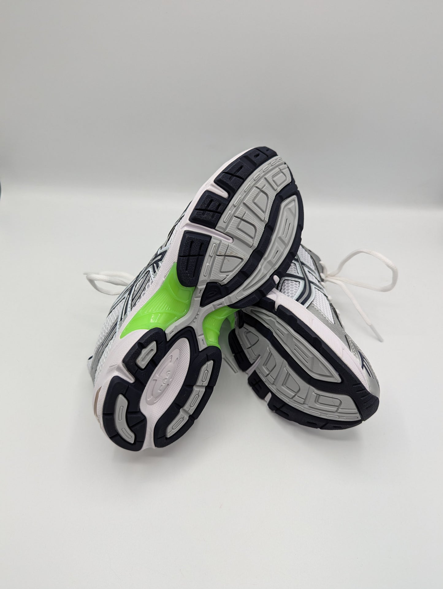 ASICS Gel-1130 Mens Trainers - White / Green /Grey