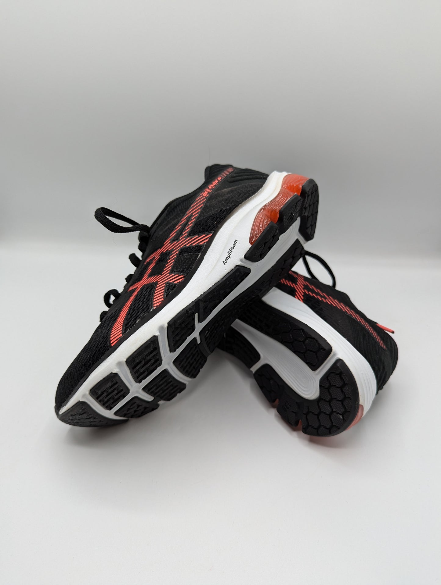 Asics Gel-Flux 6 Women's running shoes - Black / Red