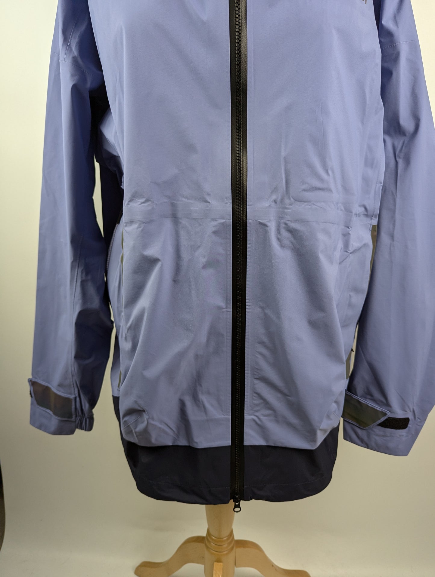 adidas Terrex Myshelter Gore-Tex Active Rain Jacket mens- Purple / Blue