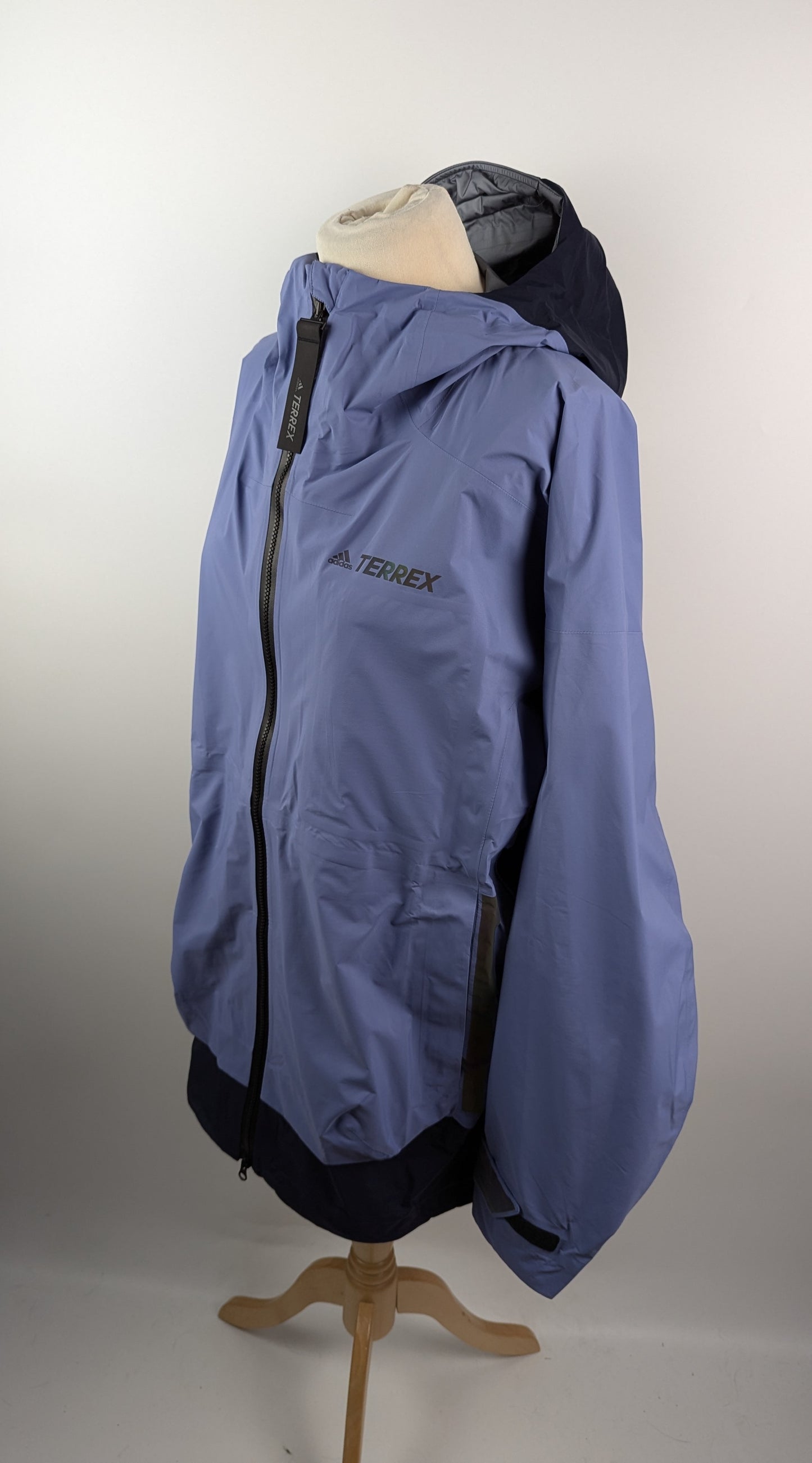 adidas Terrex Myshelter Gore-Tex Active Rain Jacket mens- Purple / Blue