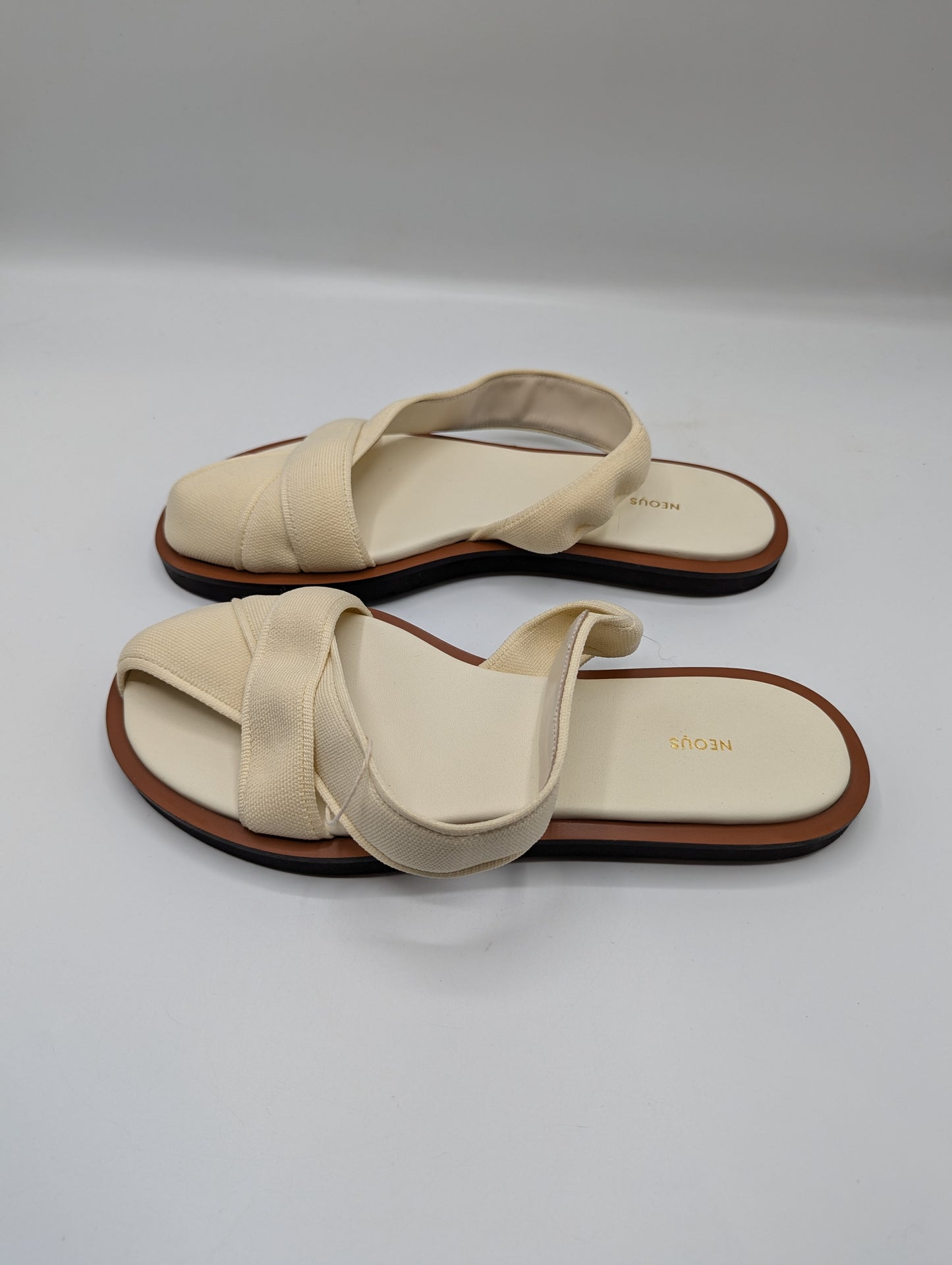 Neous Womens Ogma Flat Sandals - Cream