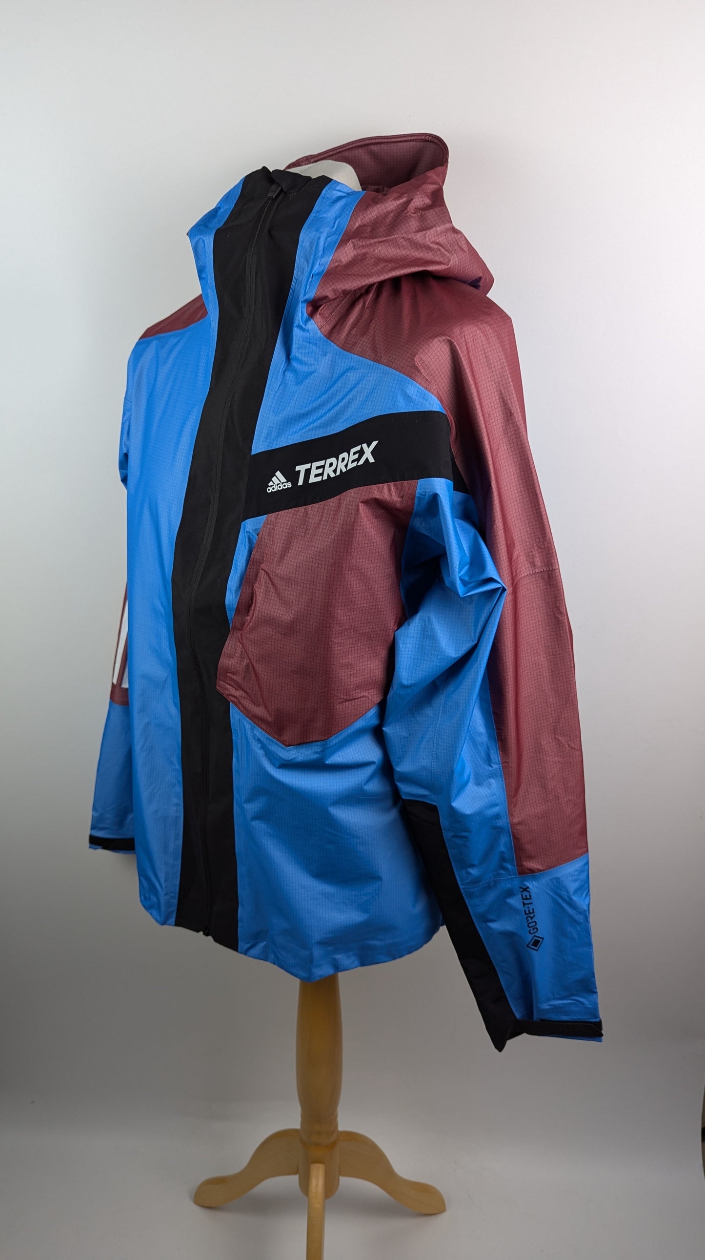 ADIDAS Techrock Light Gore-Tex Jacket Mens - Blue / Purple