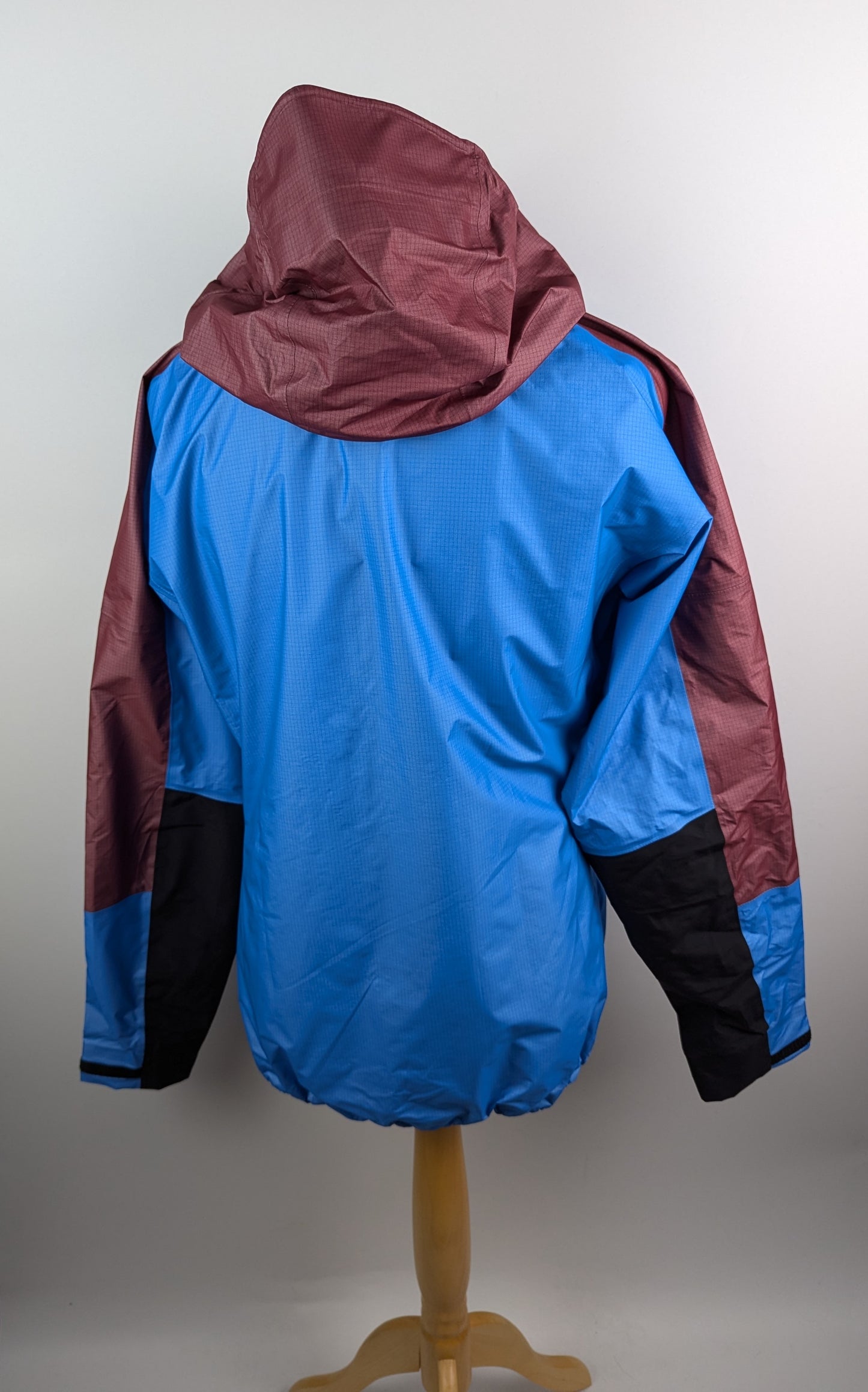 ADIDAS Techrock Light Gore-Tex Jacket Mens - Blue / Purple