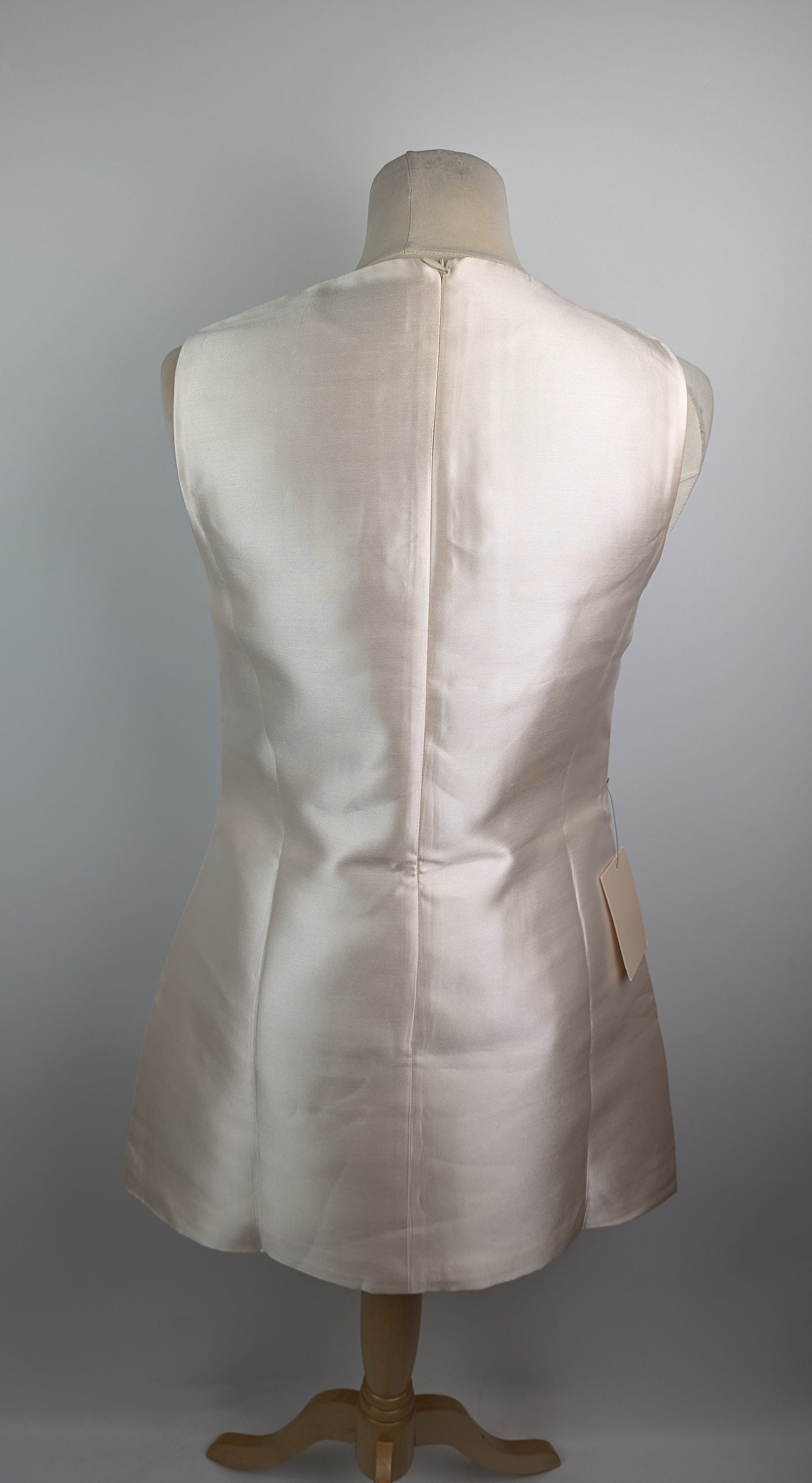 ODD MUSE The Ultimate Muse Satin Shift Dress - Blush Rose (ivory)