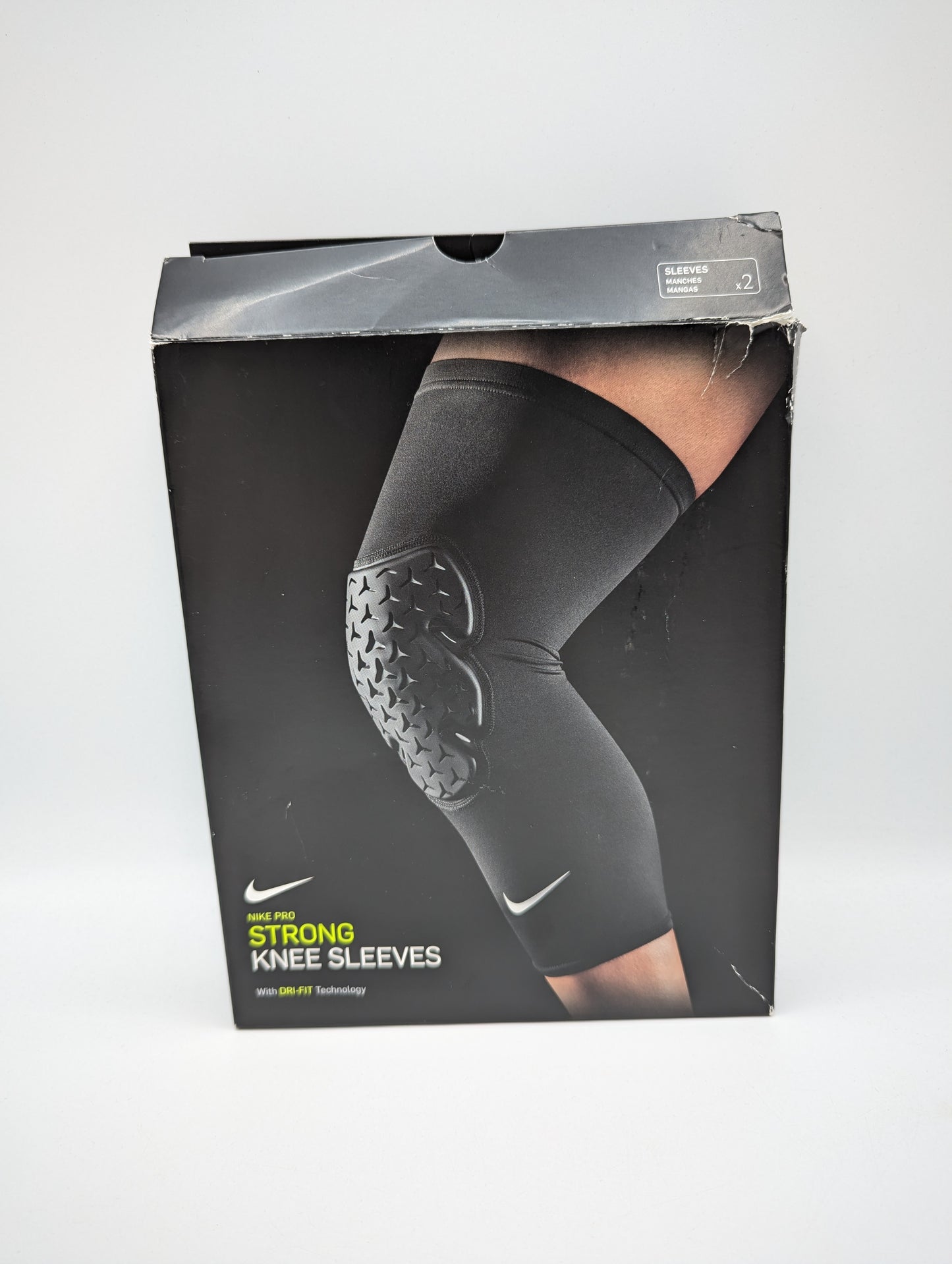 Nike Pro Strong Leg Sleeve Adults - Black