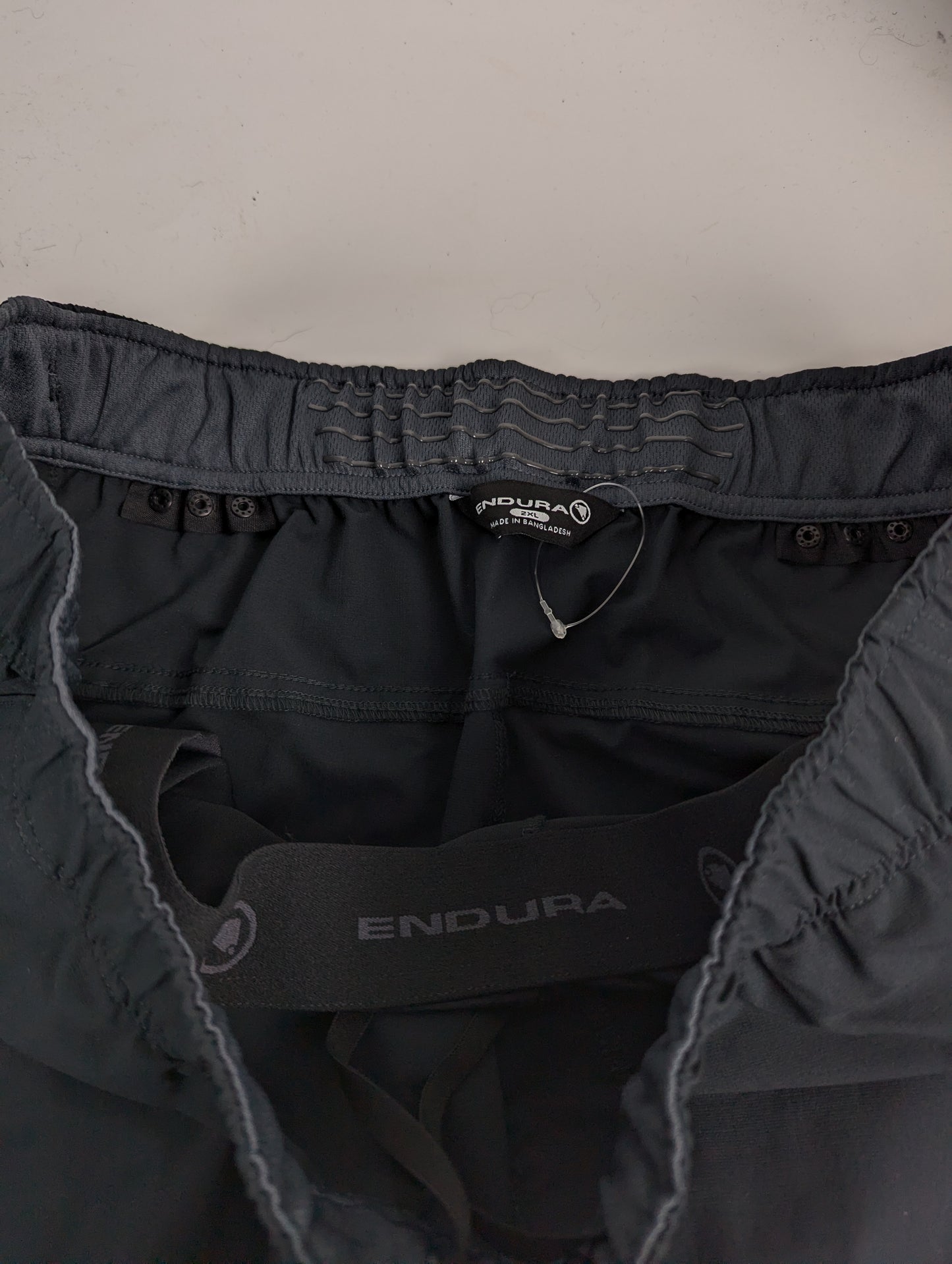 Endura Mens Loop Baggy Short (With Liner) - Black