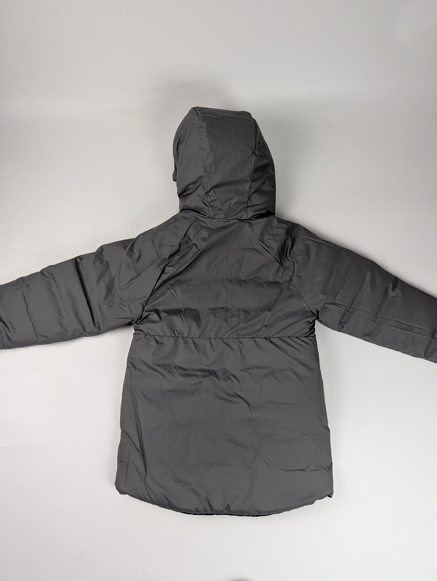 The North Face kids Reversible Perrito Short Puffer Jacket - Black / Grey