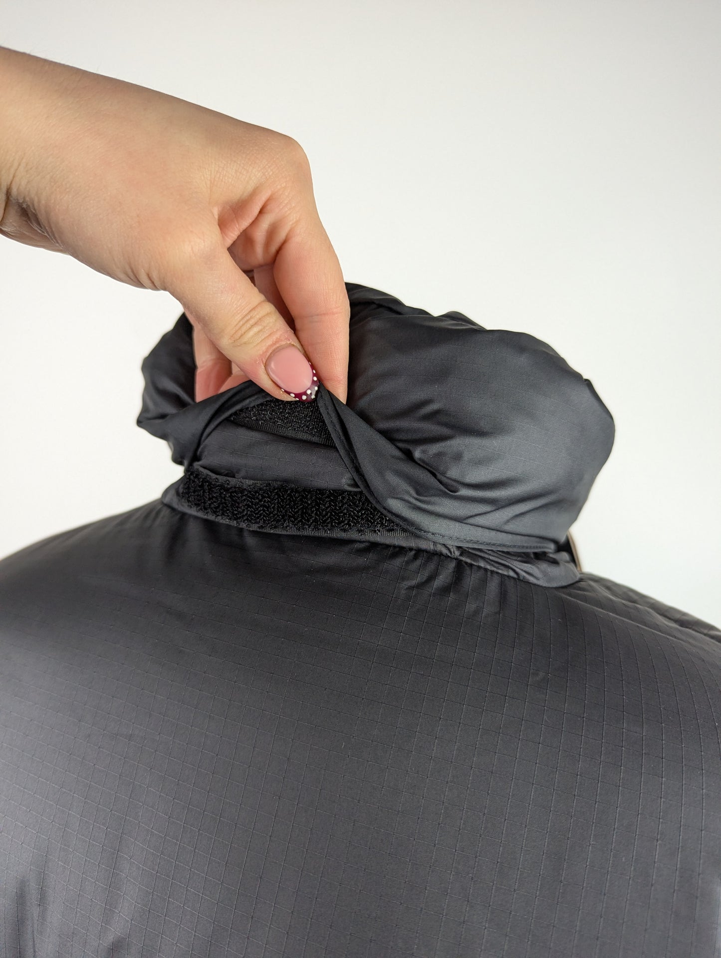 The North Face Men's Limbara Insulated Short Puffer Jacket - Black