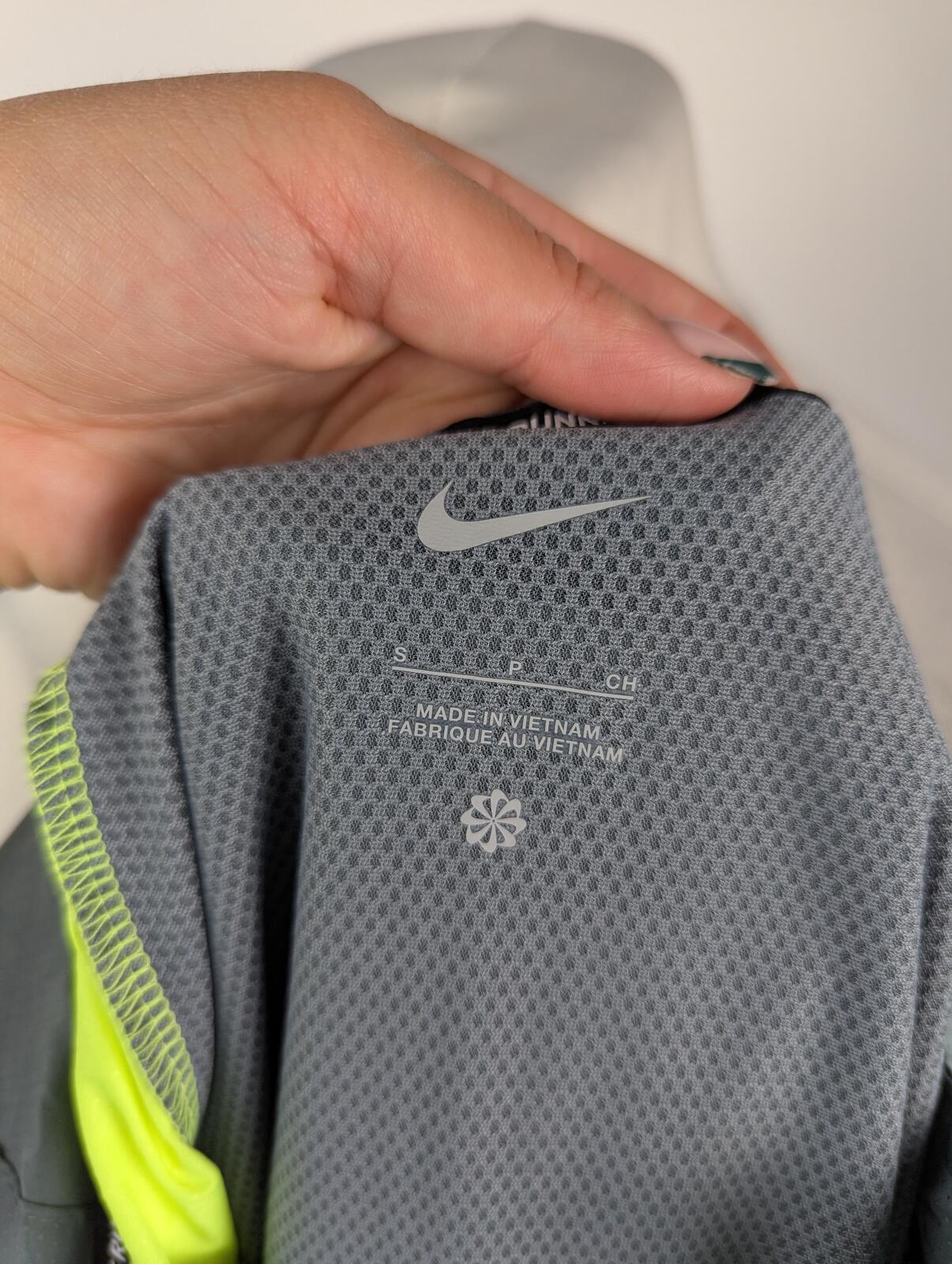 Nike Impossibly Light Windrunner Mens Running Jacket - Blue/Multi