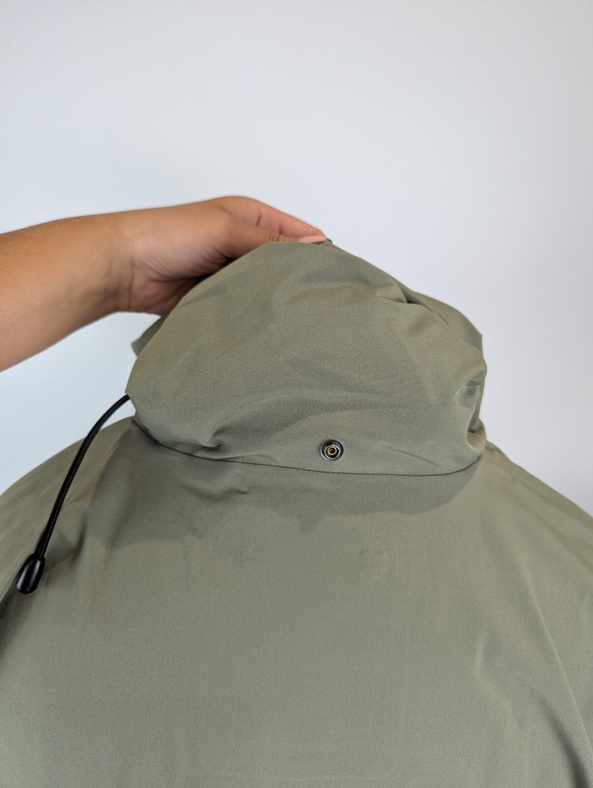 Lacoste Women's Long Oversized Water-Repellent Parka - Green