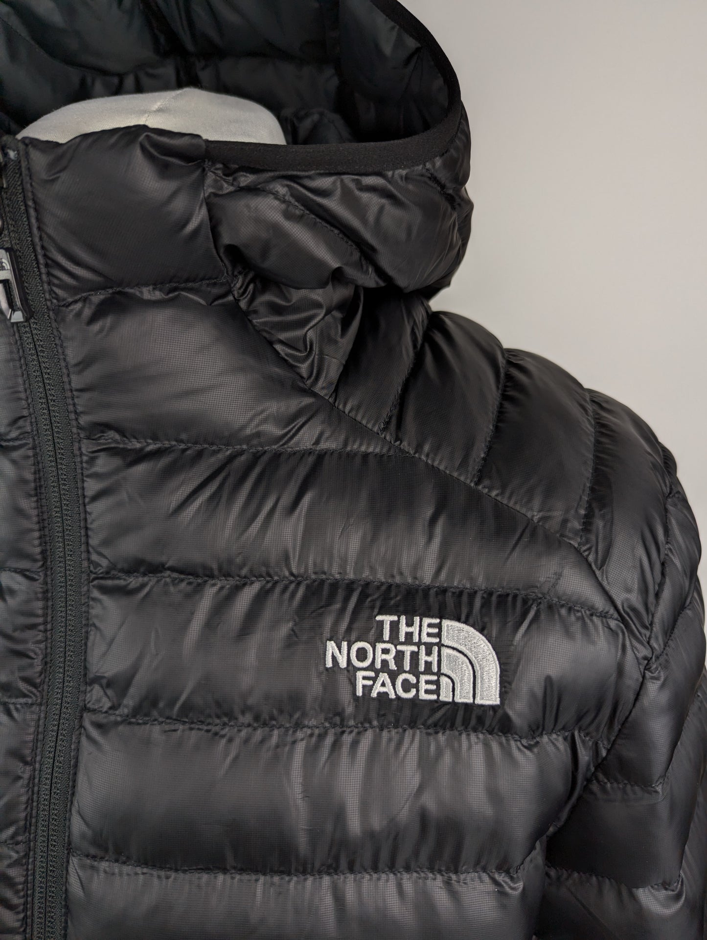 The North Face Mens Huila Insulation Hooded Jacket - Black