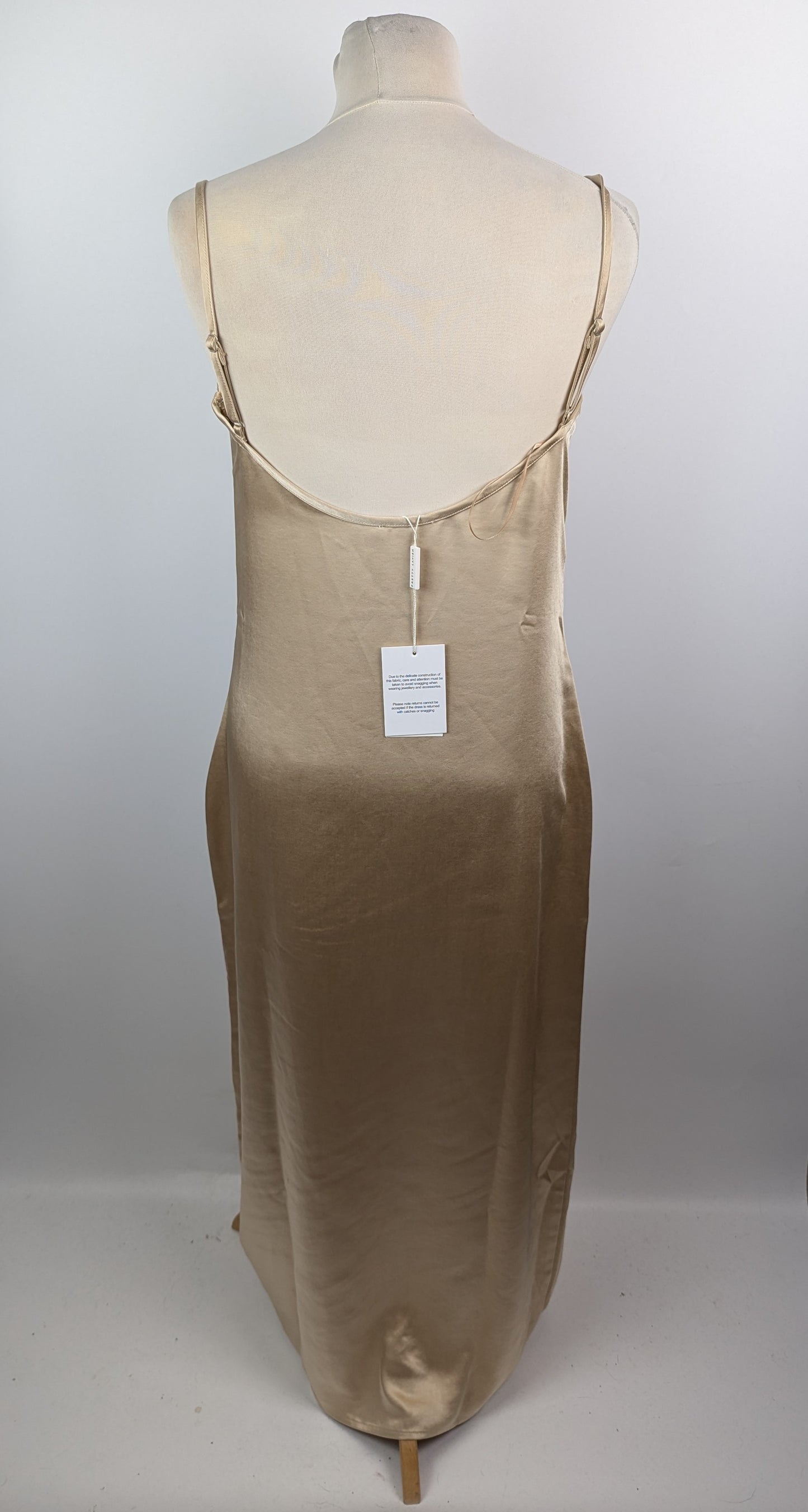 Pretty Lavish Keisha midaxi Dress - Gold