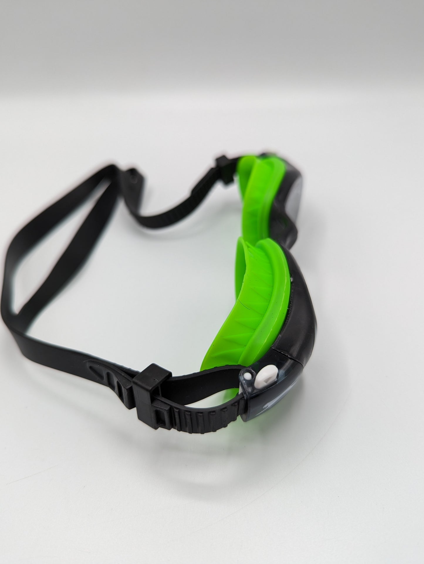 Slazenger Aero Swimming Goggles Junior Green Dandii