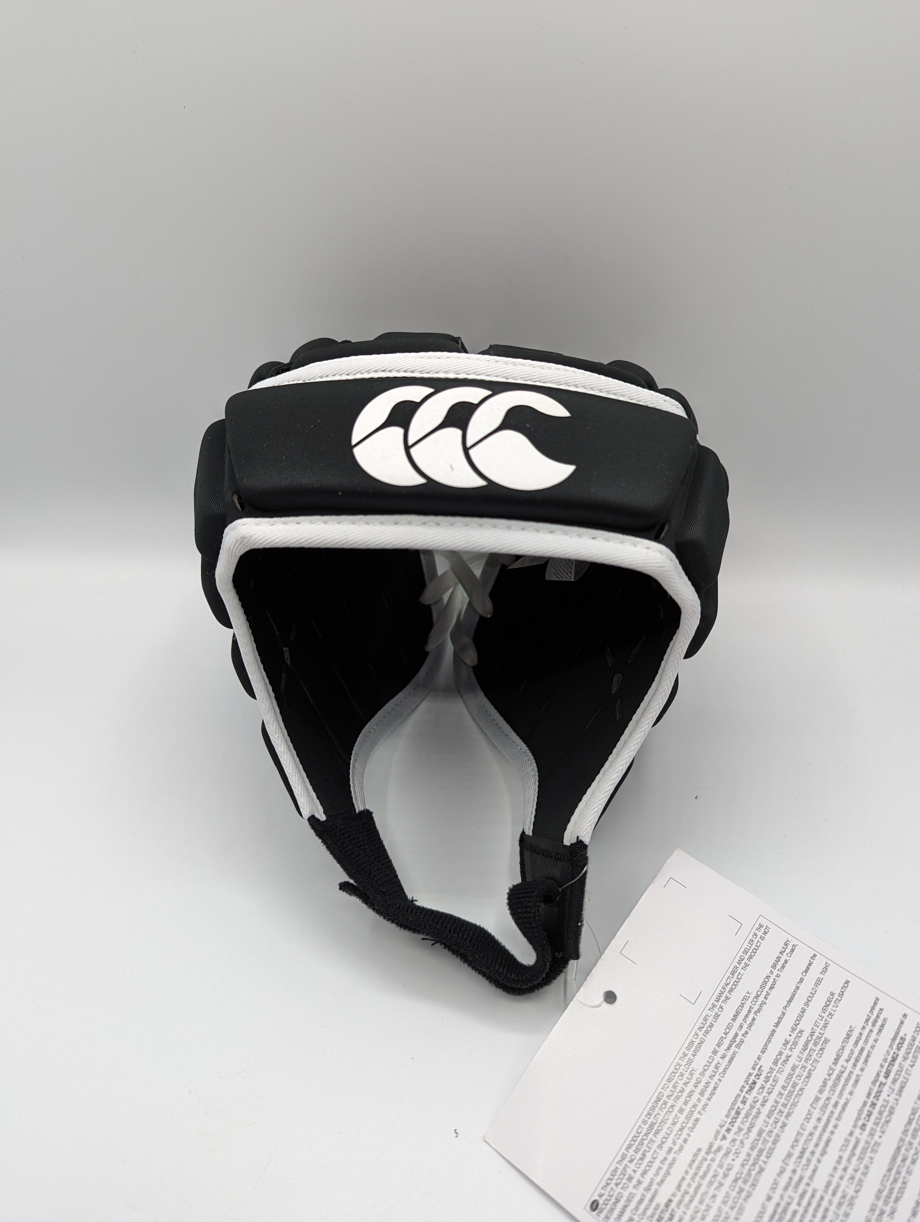 Canterbury Raze Junior Headguard Black Make sure young rugby players are well protected as they Canterbury Raze Junior Headguard Black Make sure young rugby players are well protected as they