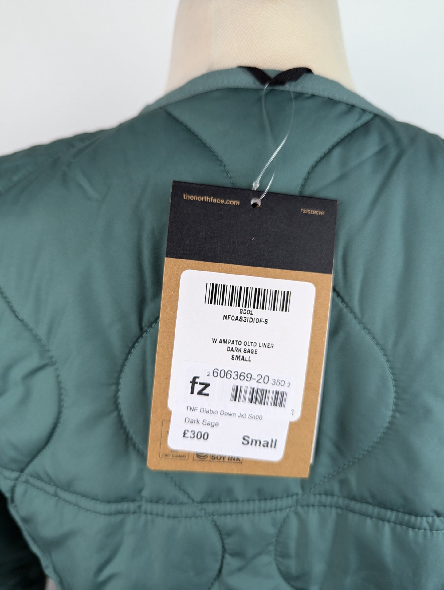 The North Face Ampato Quilted Liner Jacket - dark sage
