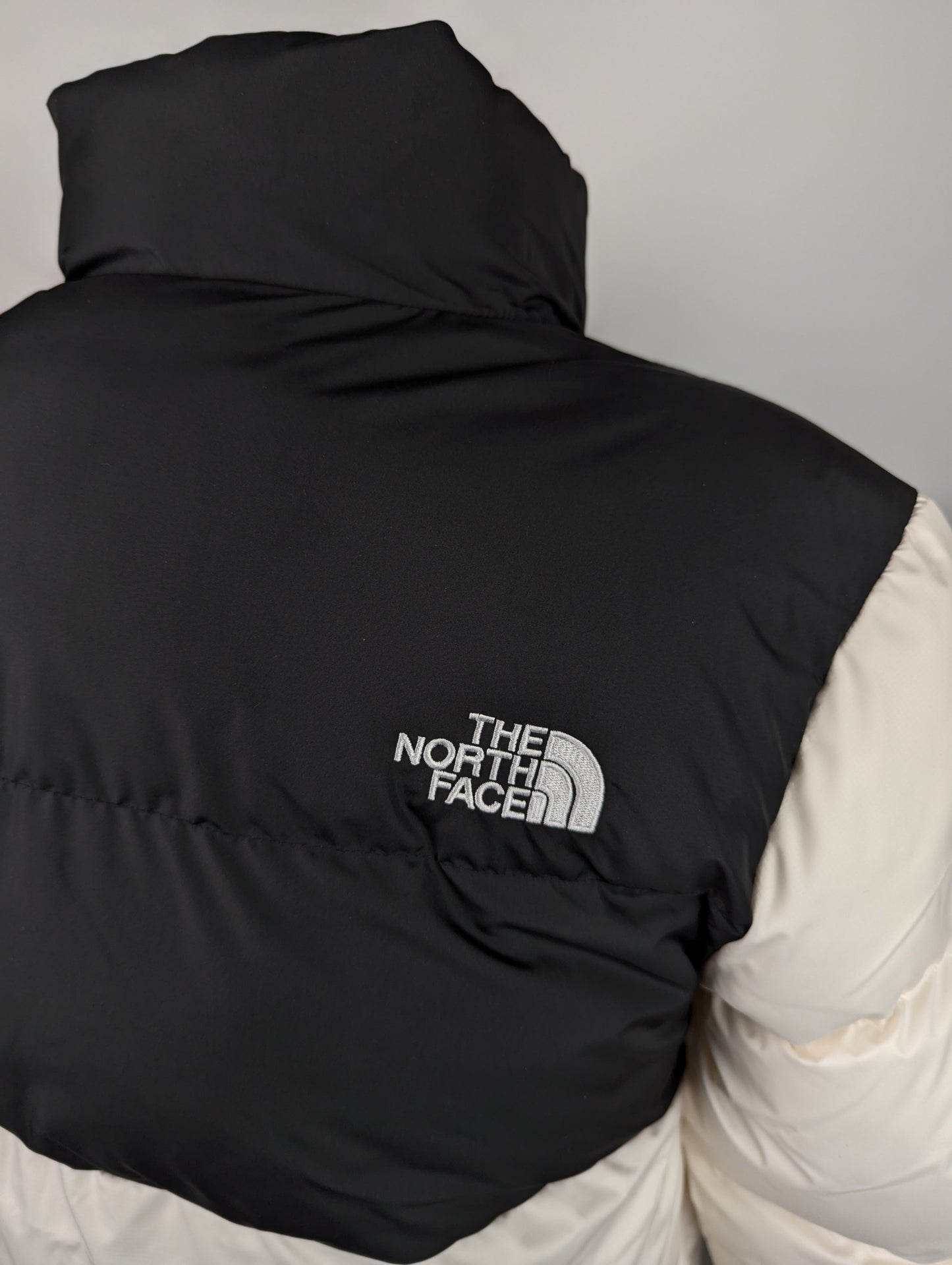 The North Face Saikuru Jacket - White / Black