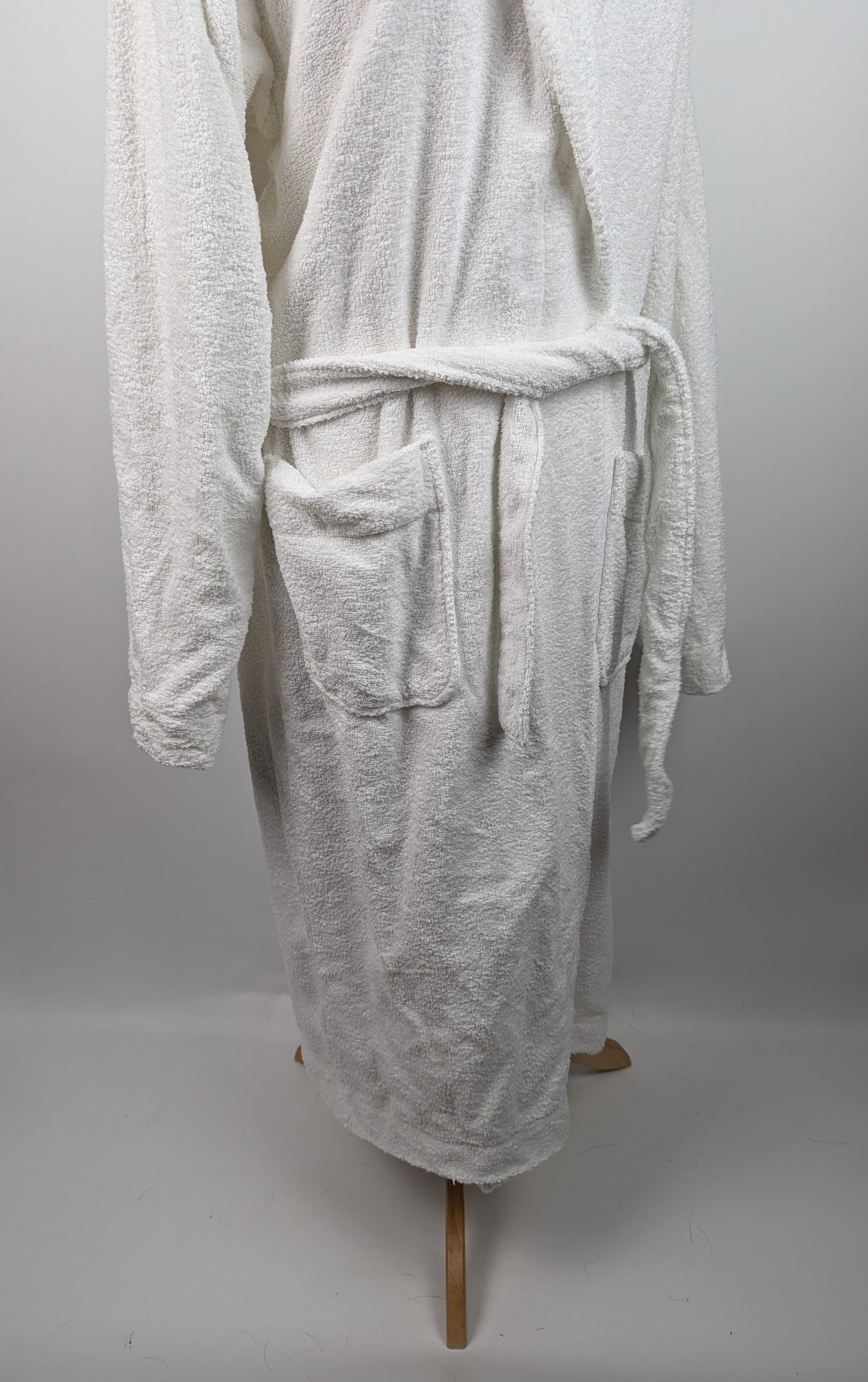Hugo Cotton Terry Red Logo Dressing Gown - White