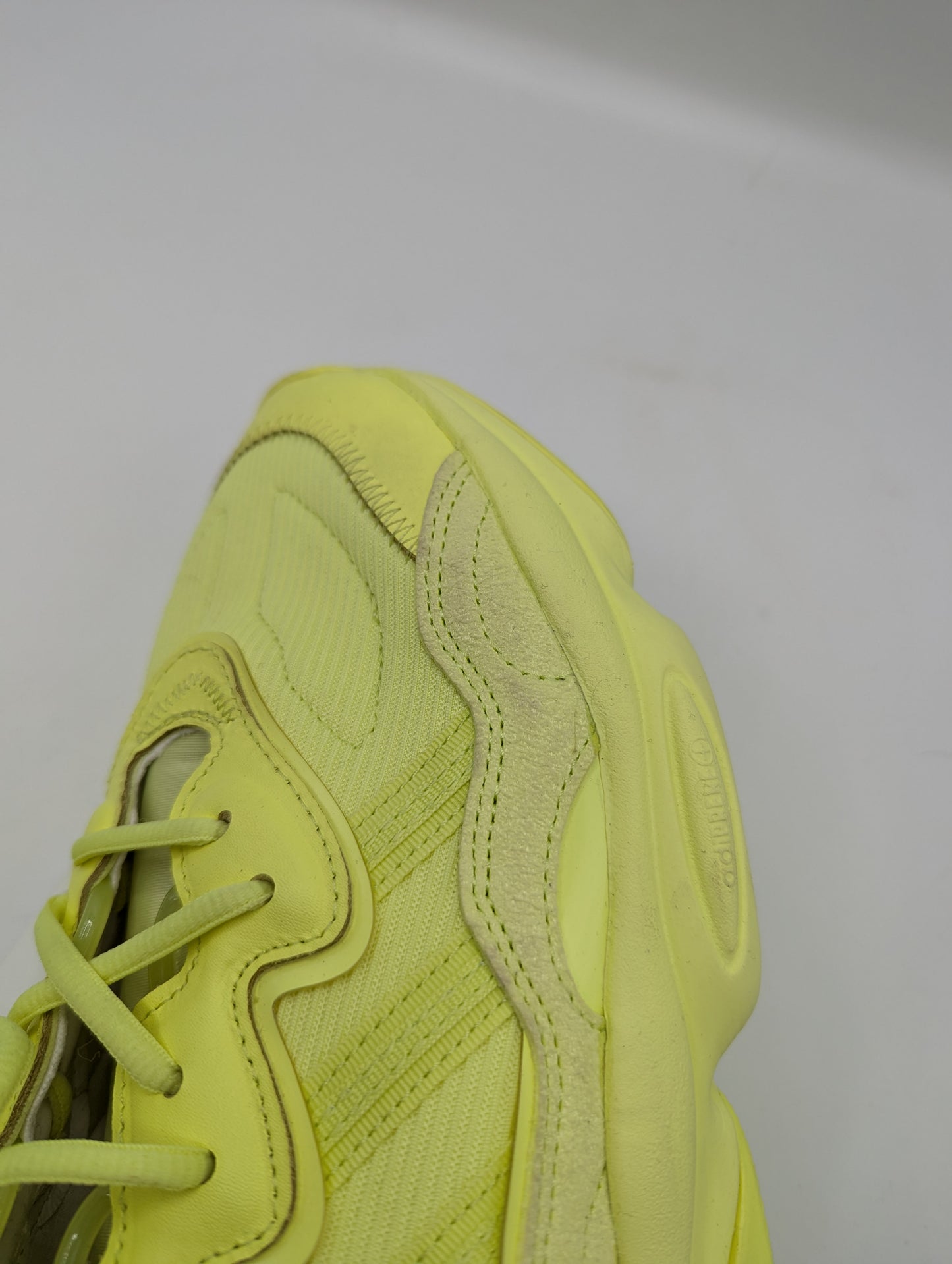 Adidas Mens Ozweego Trainers - Frozen Yellow