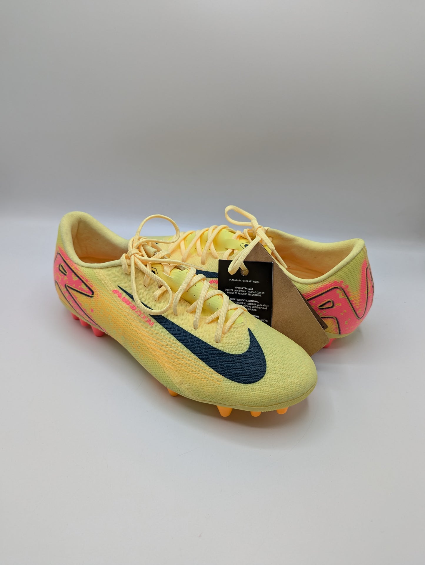 Nike Mercurial Vapor 16 Academy Artificial Ground Football Boots - Yellow