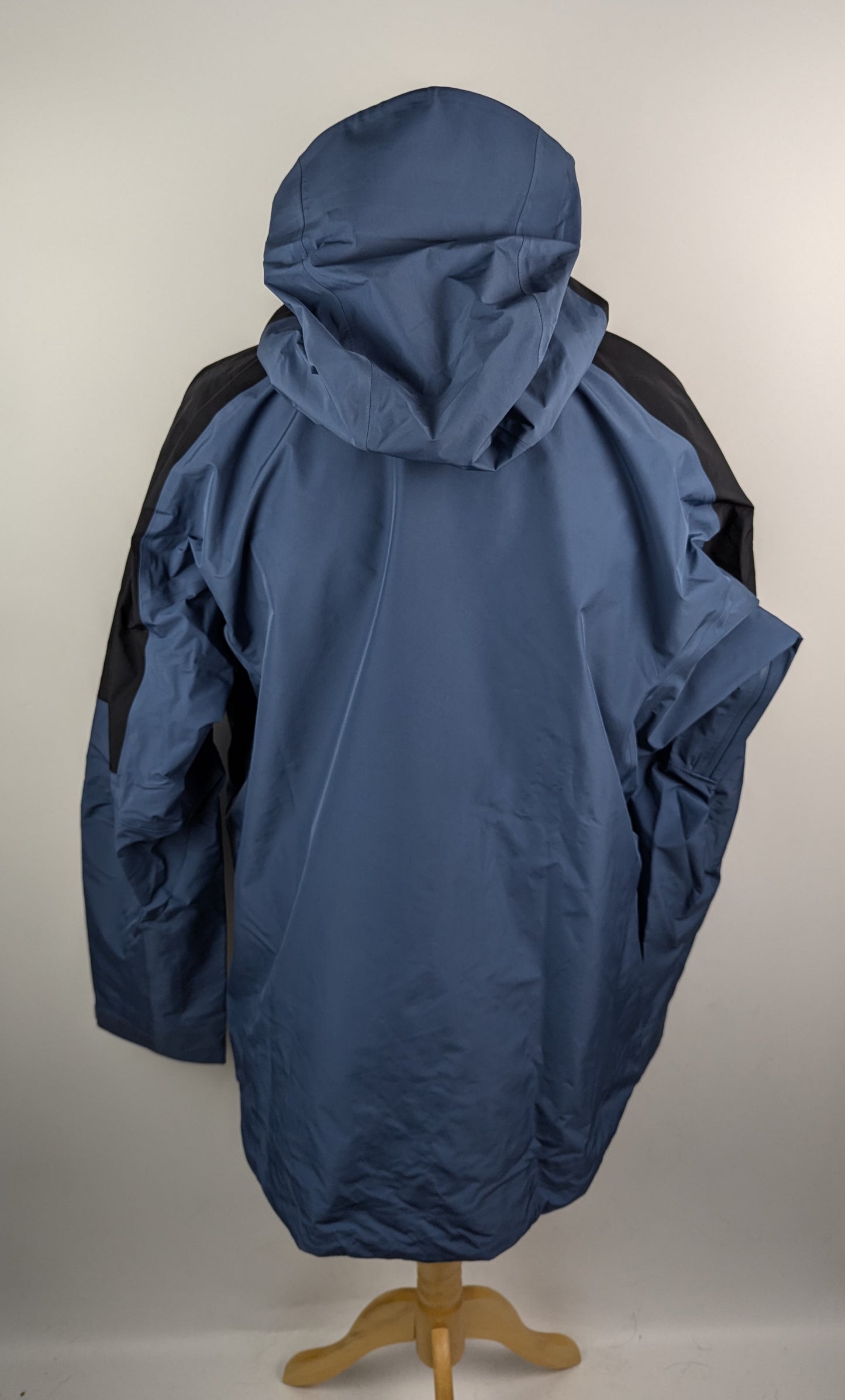 Adidas Terrex Techrock GORE-TEX Pro Jacket Mens - Blue / Black