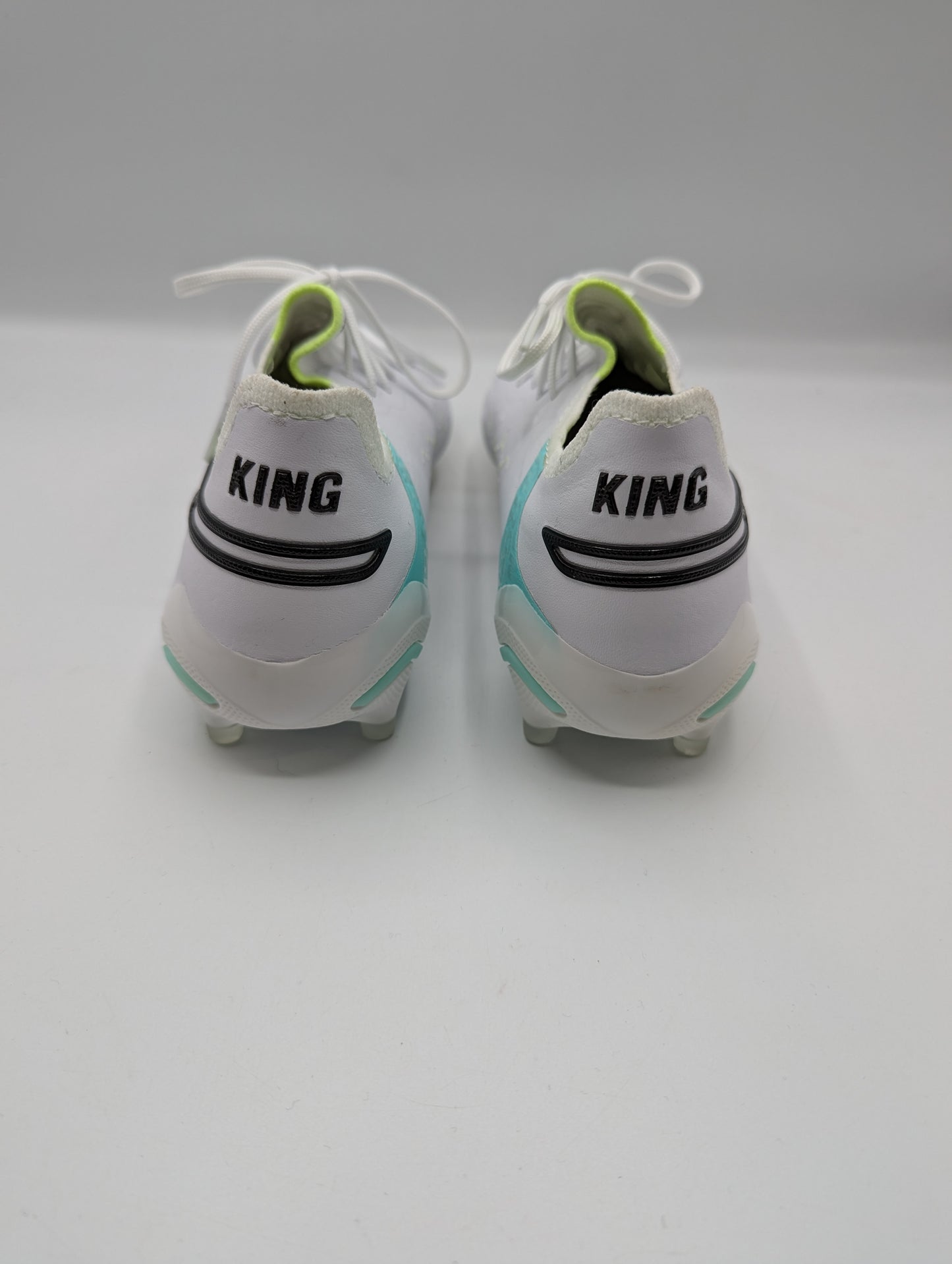 Puma King .1 Firm Ground Football Boots Junior- White / Yellow