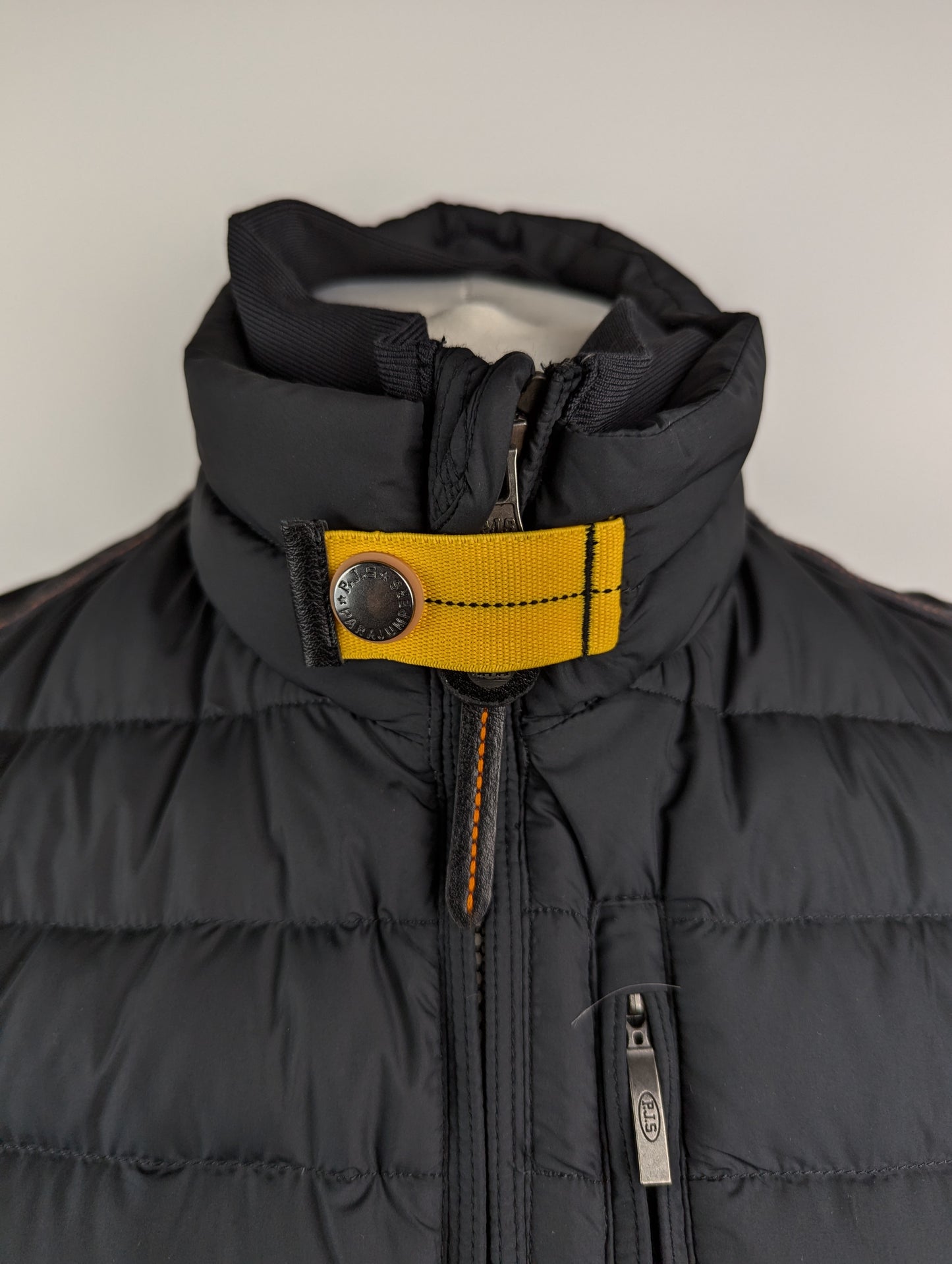PARAJUMPERS Mens Perfect Gilet - Black