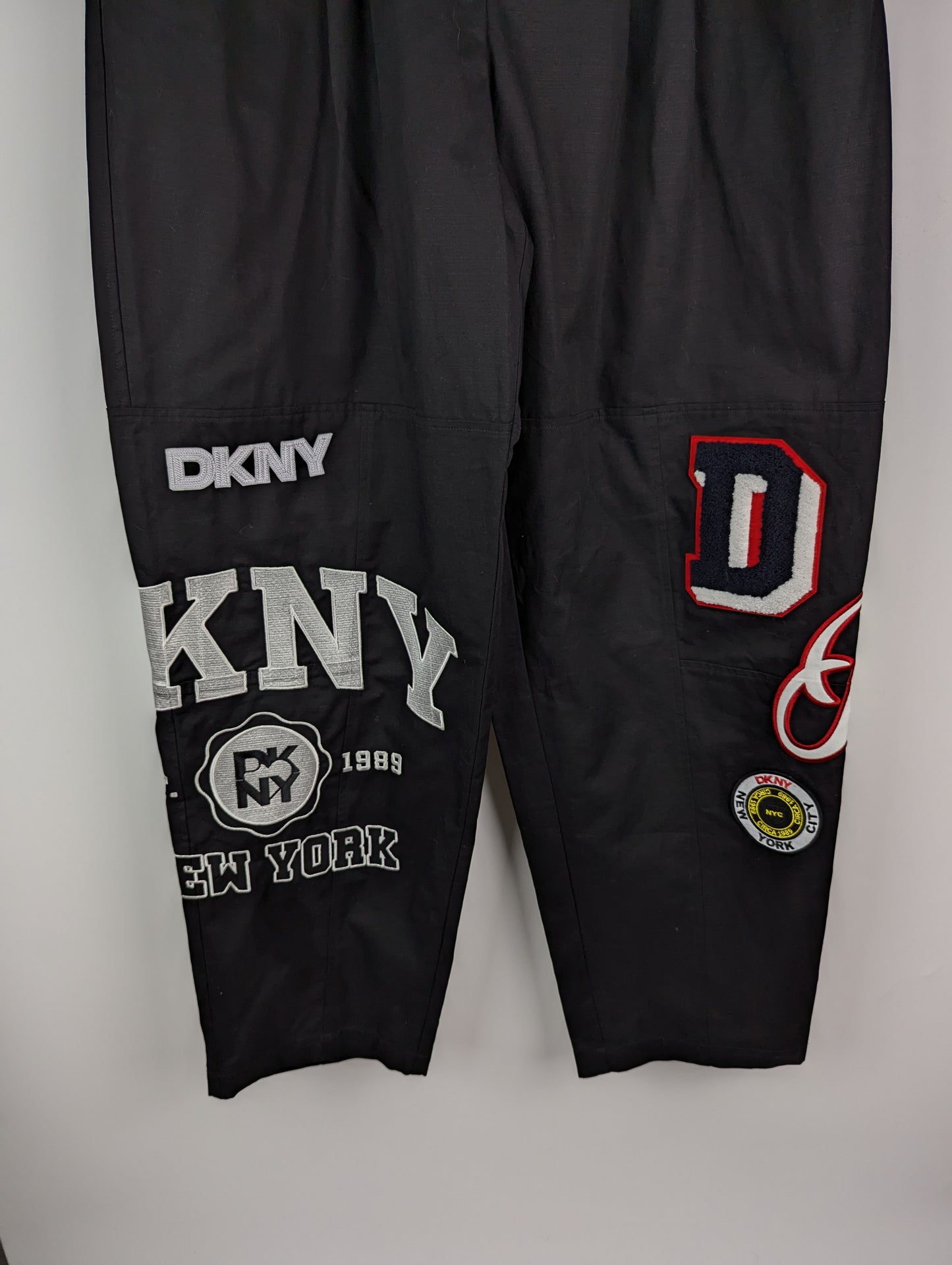DKNY Womens Patchwork Cargo Trousers - Black