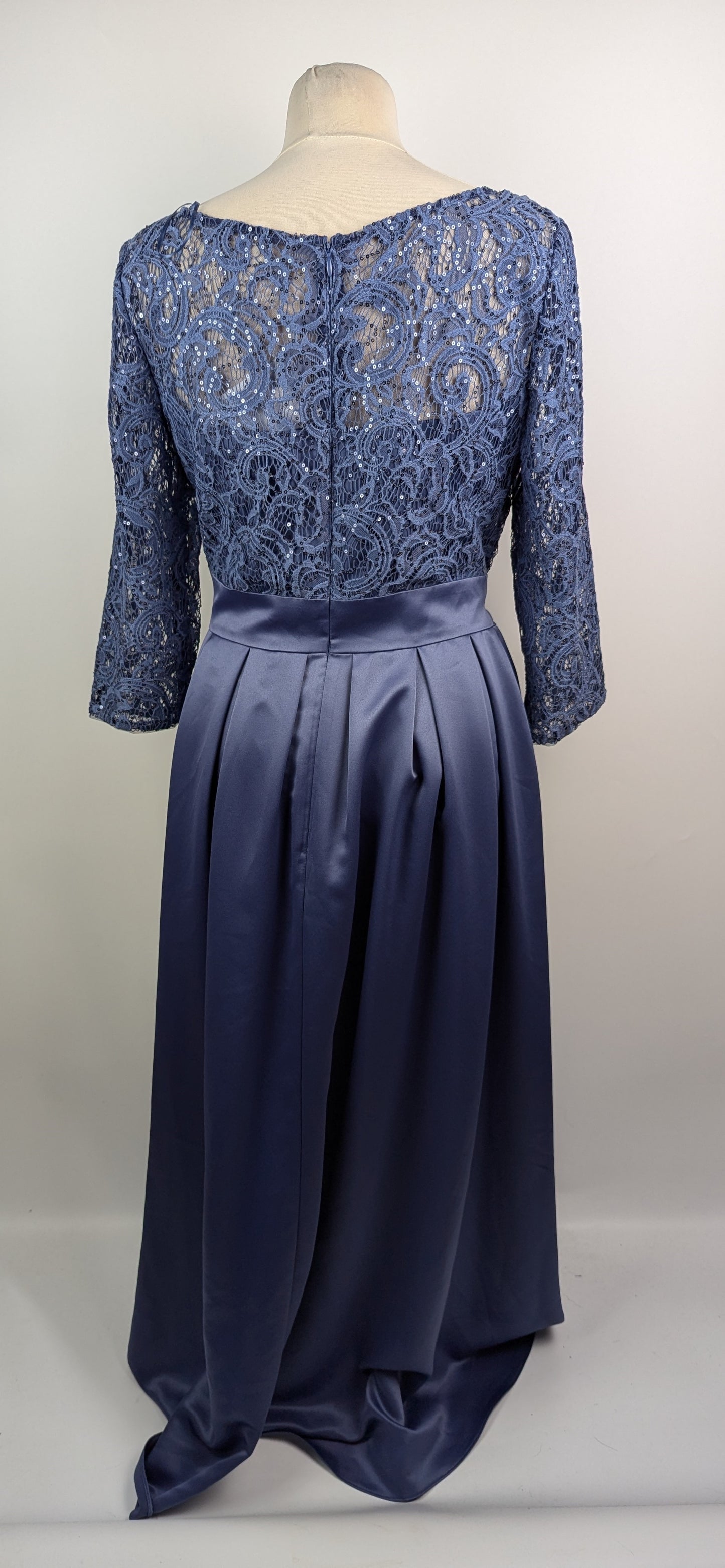 Gina Bacconi Leona Sequin Lace Dress - Wedgewood Blue