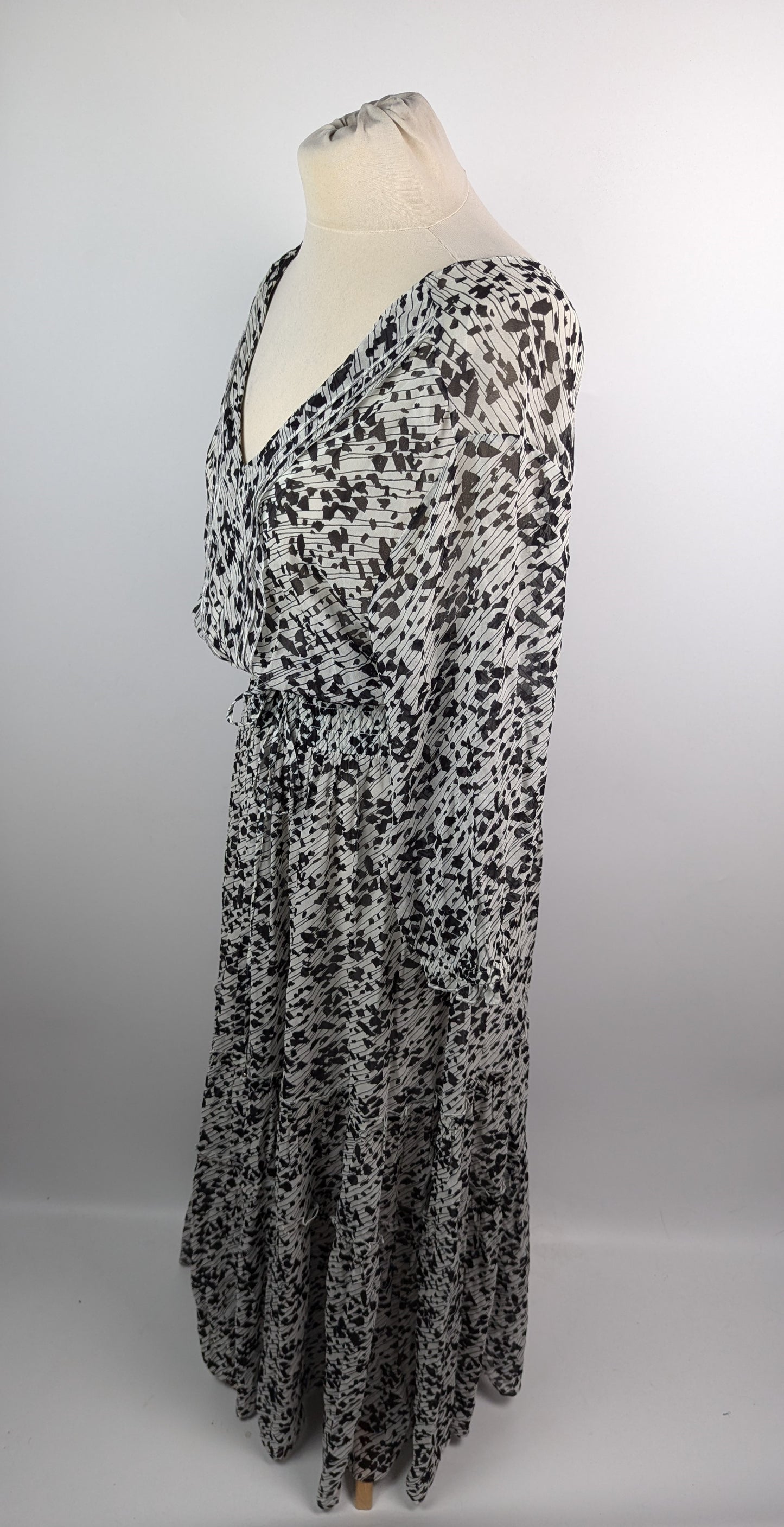 Boss Dellima Womens Maxi 3/4 Sleeve Dress - Black / White