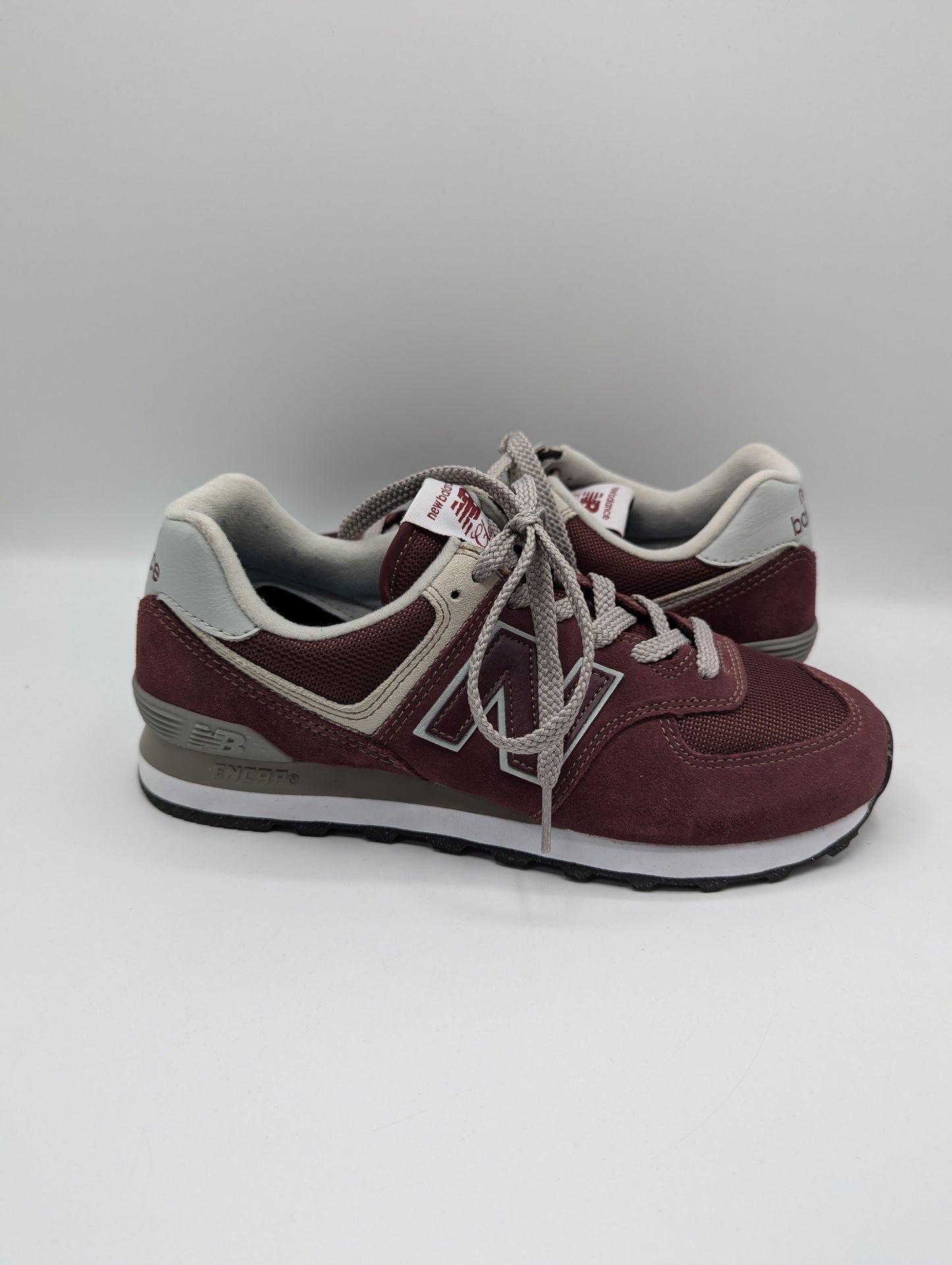 New Balance Mens 574 Trainers - Wine Red