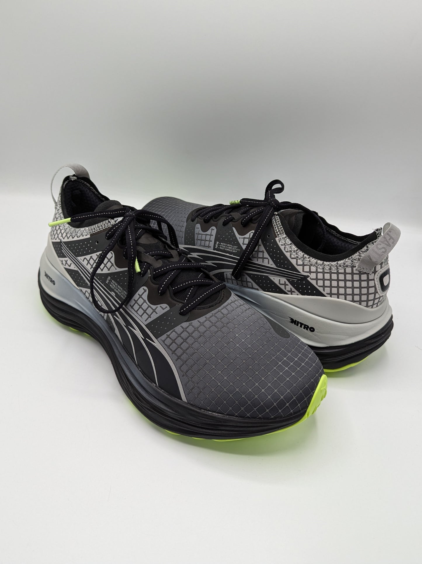 PUMA ForeverRun Nitro 'Water Repellent - Black Fizzy Apple'