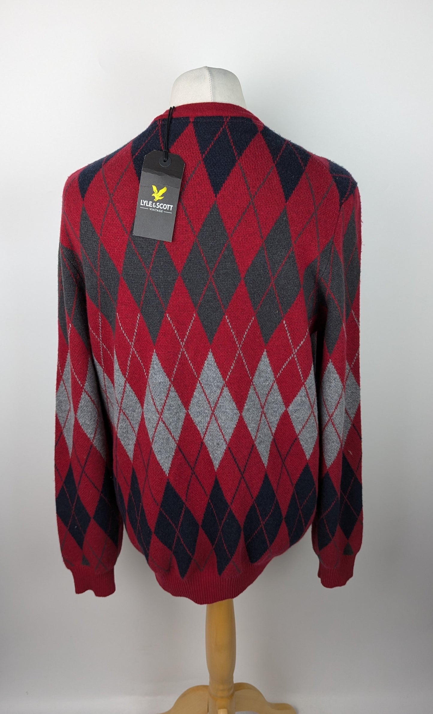 Lyle and Scott Argyle Crew Neck Jumper - Red / Multi
