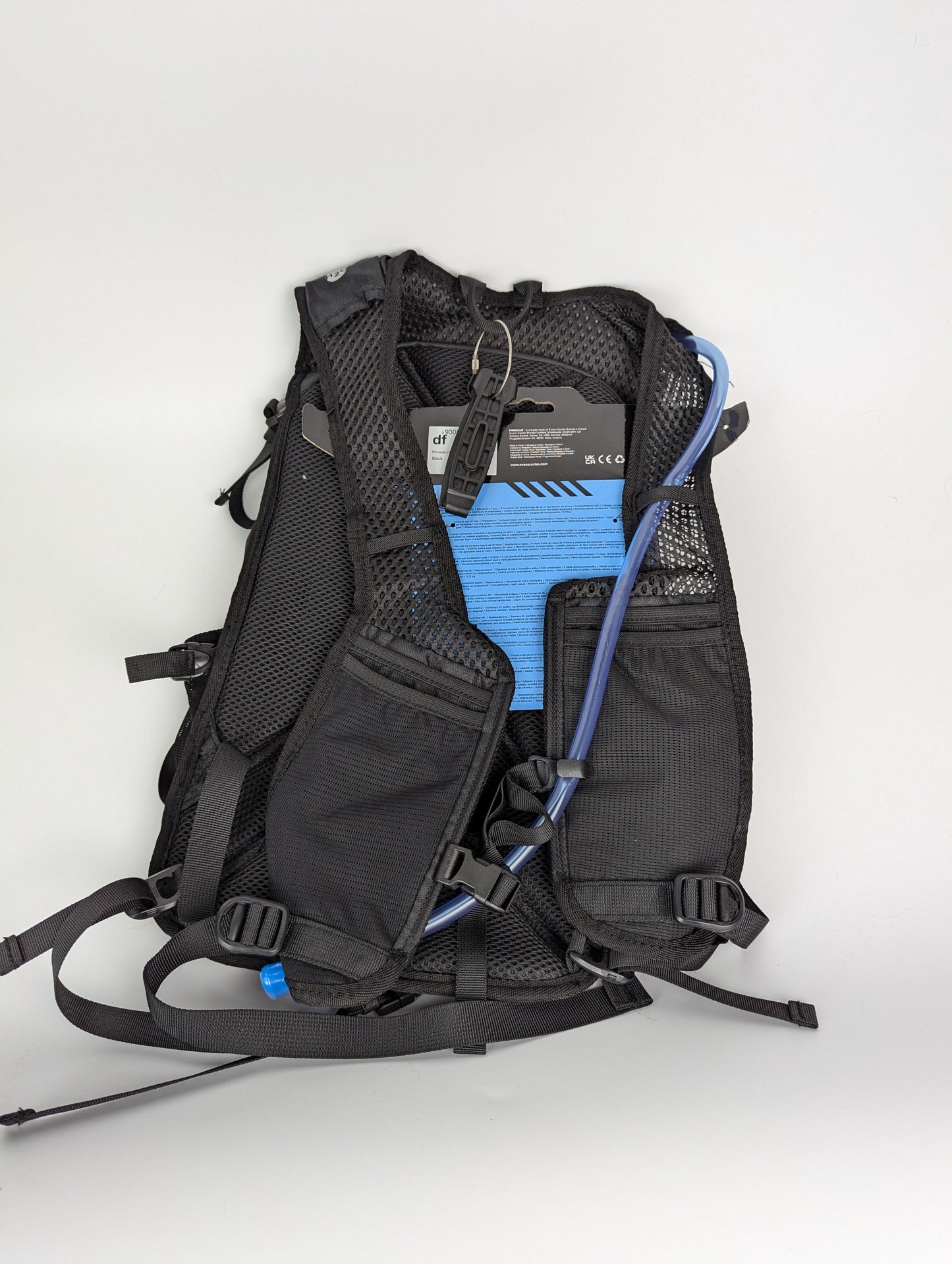Pinnacle Hydration Bag 15 Litres - Black