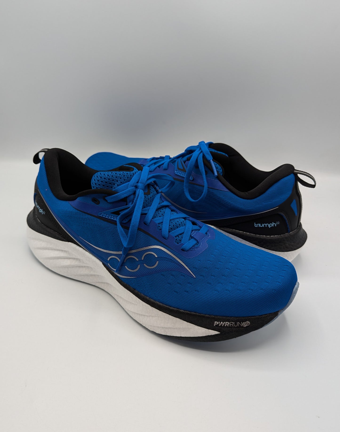 Saucony Mens Triumph 22 Trainers - Blue