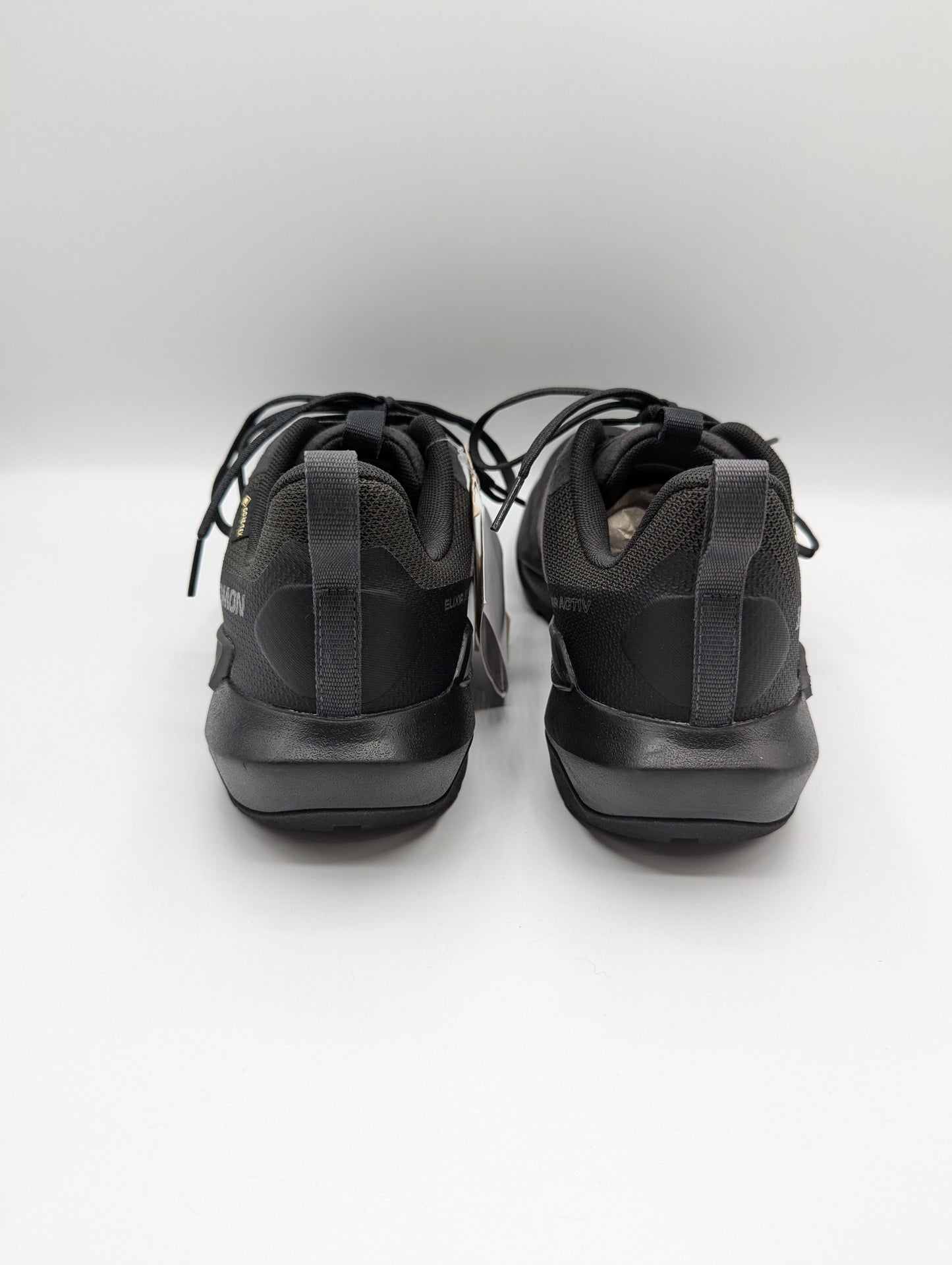 Salomon Mens ELIXIR ACTIV Gore-Tex Shoes - Black