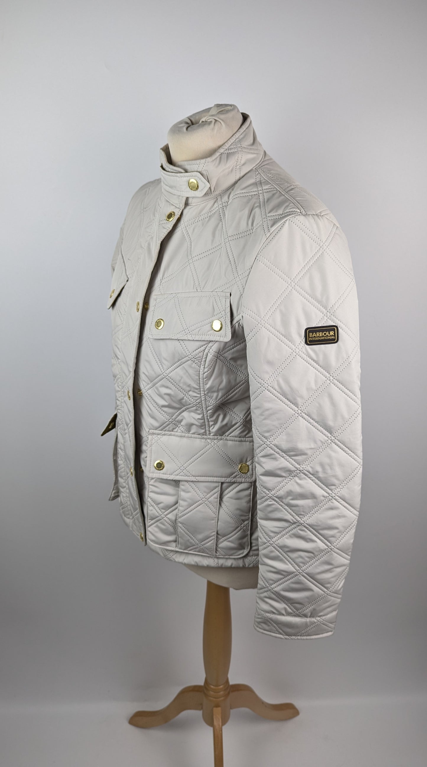 Barbour International Halsey Quilted Jacket - Silver Birch/Moss (Cream)