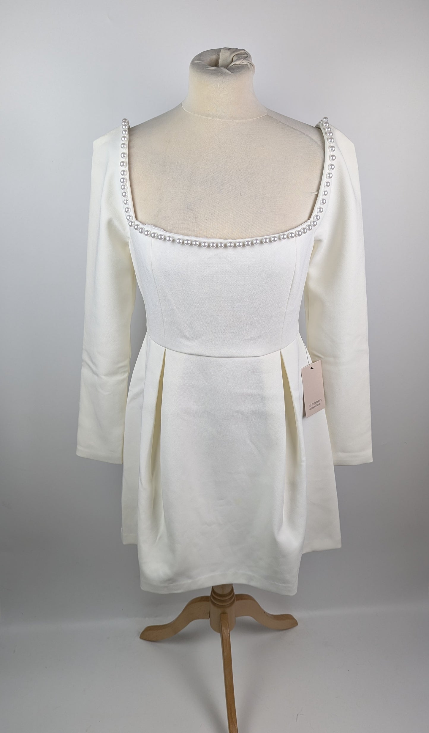 Odd Muse The Ultimate Muse Pearl Dress - White