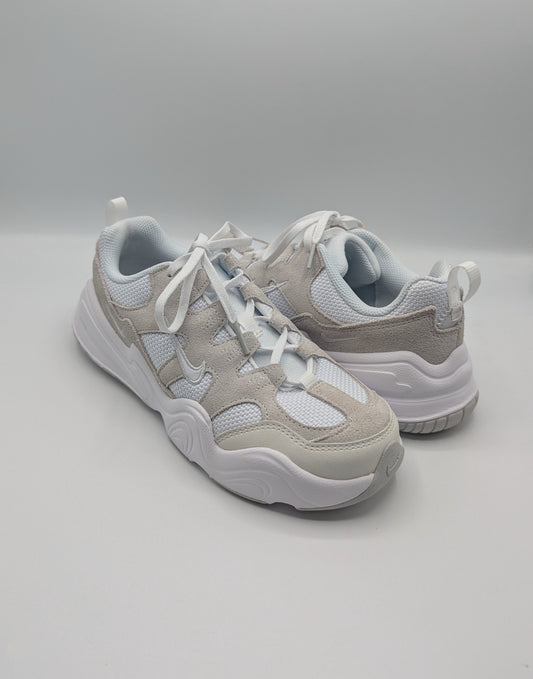 Nike Tech Hera Womens Shoes - White / Beige