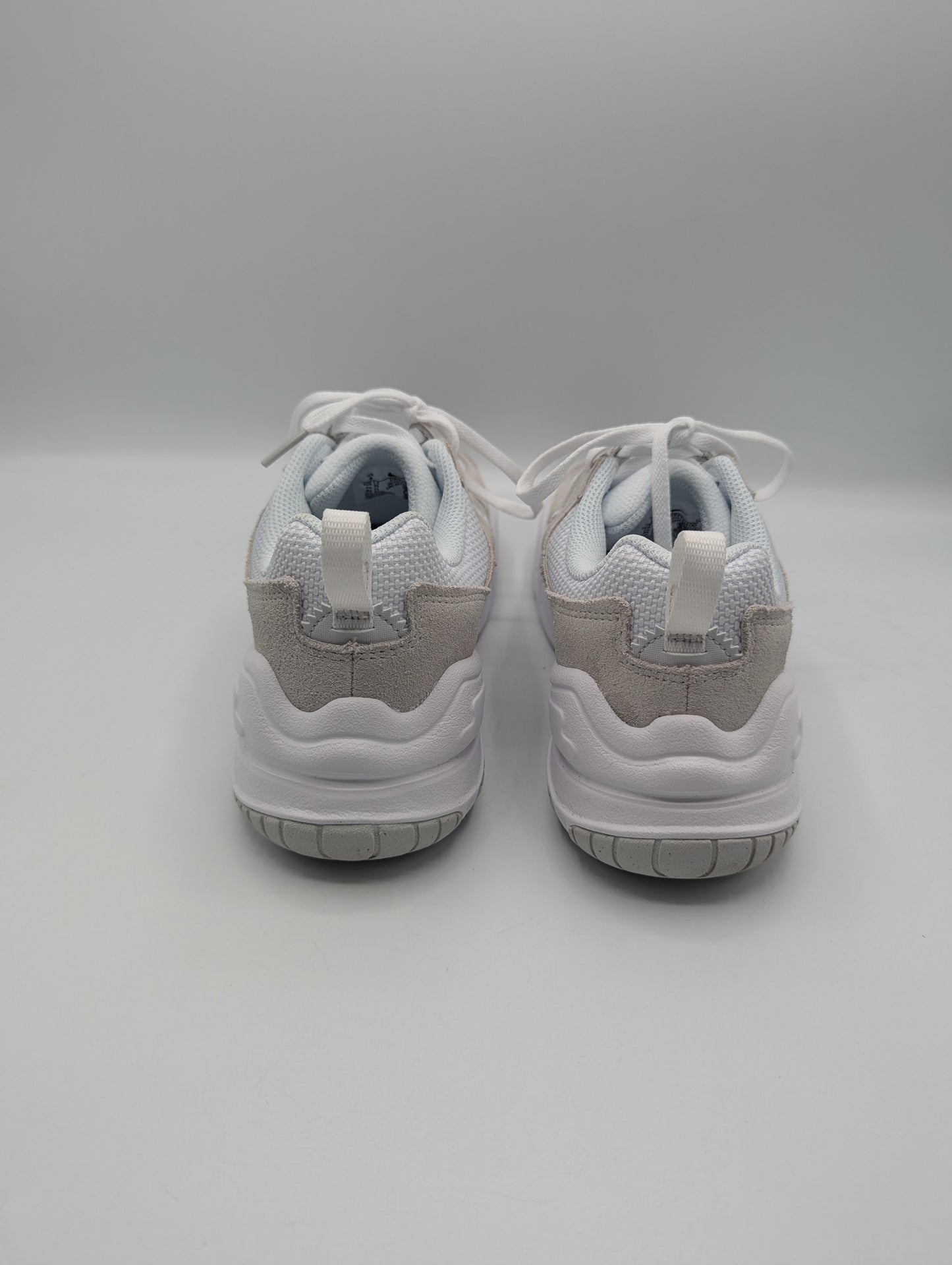 Nike Tech Hera Womens Shoes - White / Beige