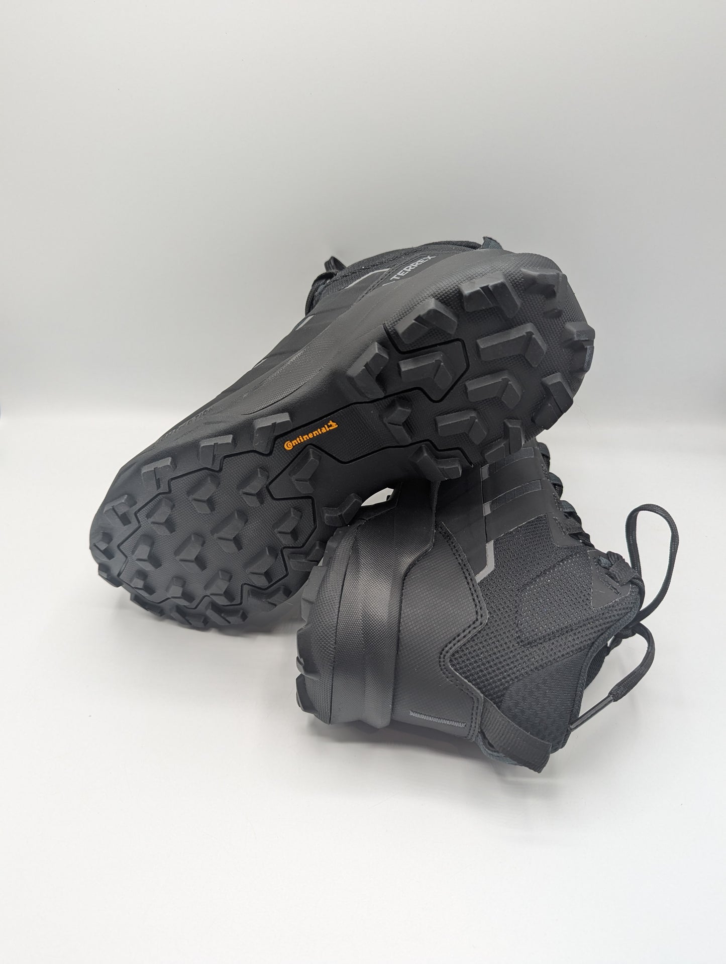 Adidas Terrex Skychaser ax5 mid Gore - Tex Hiking Shoes - Black