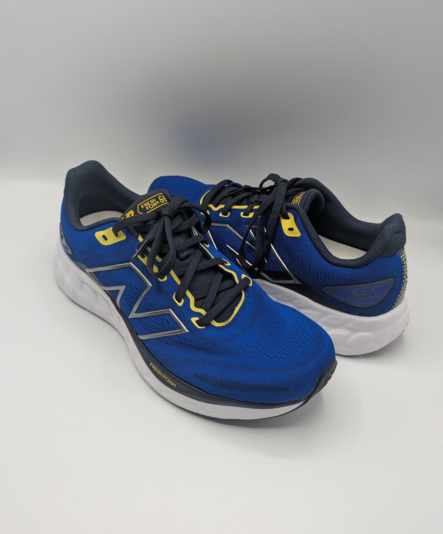 New Balance Fresh Foam 680 v8 Mens Running Shoe - Blue