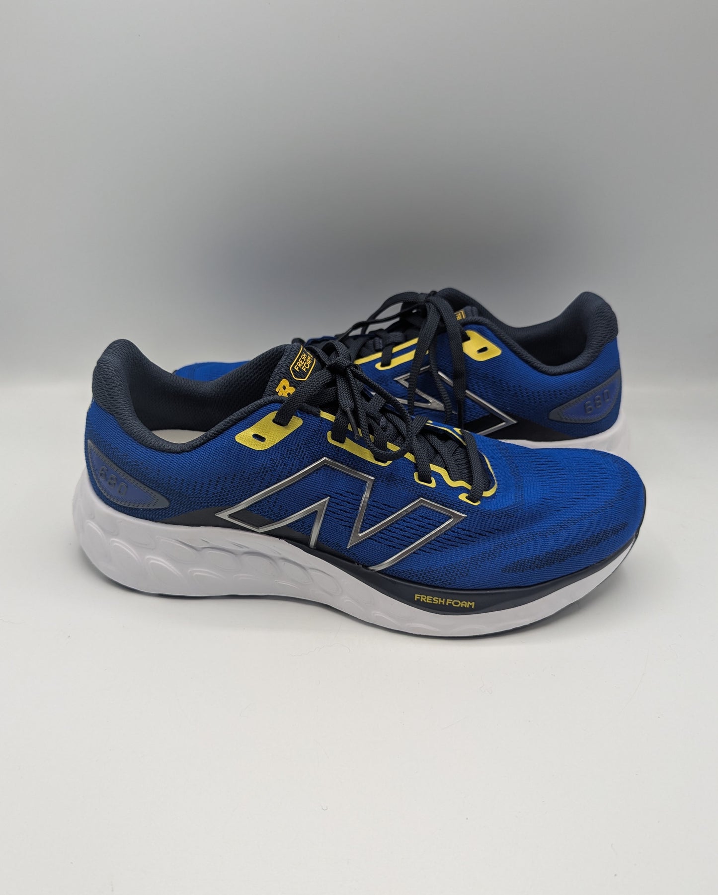 New Balance Fresh Foam 680 v8 Mens Running Shoe - Blue