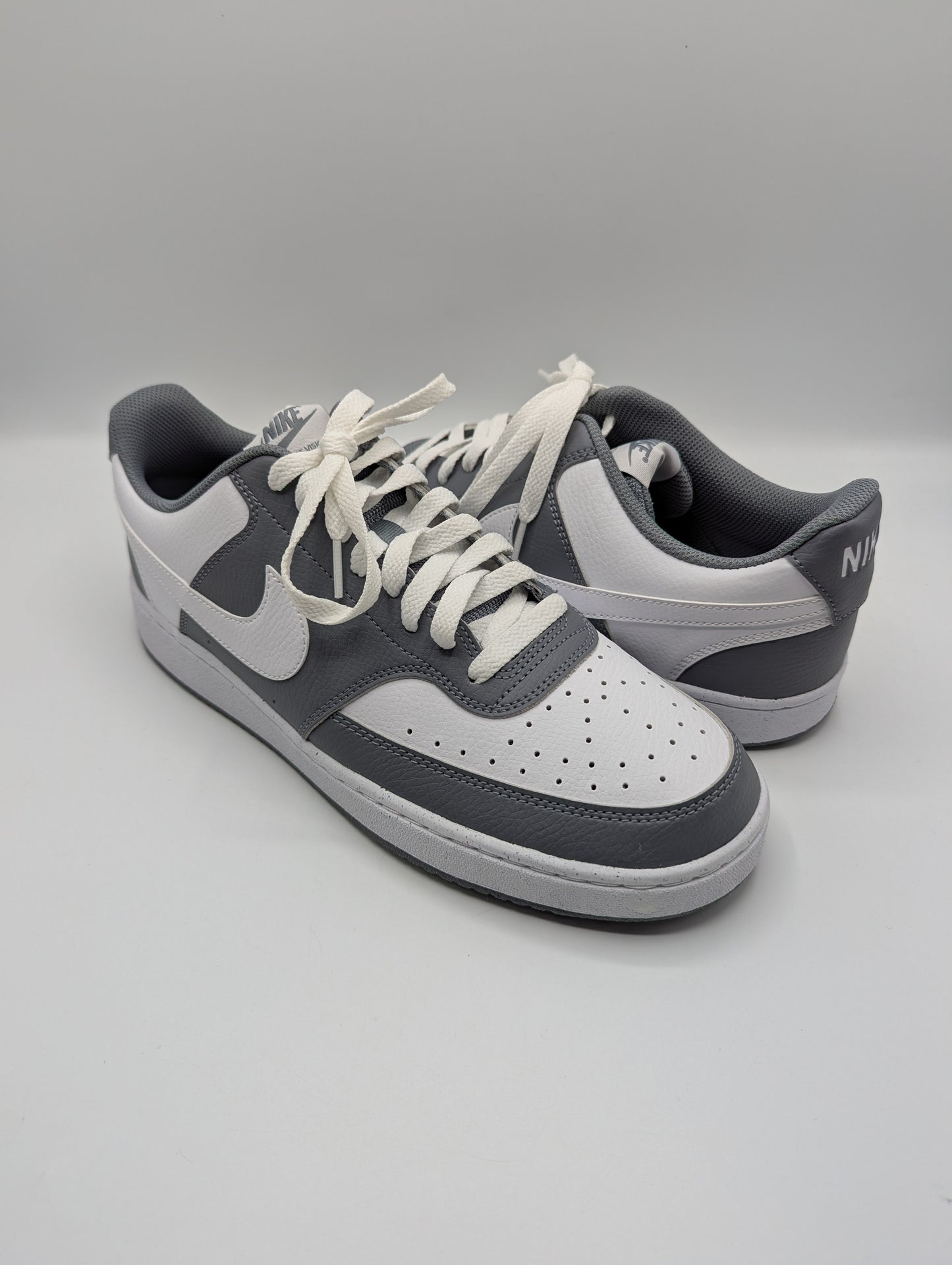 Nike Court Vision Low Trainers Mens - White / Grey