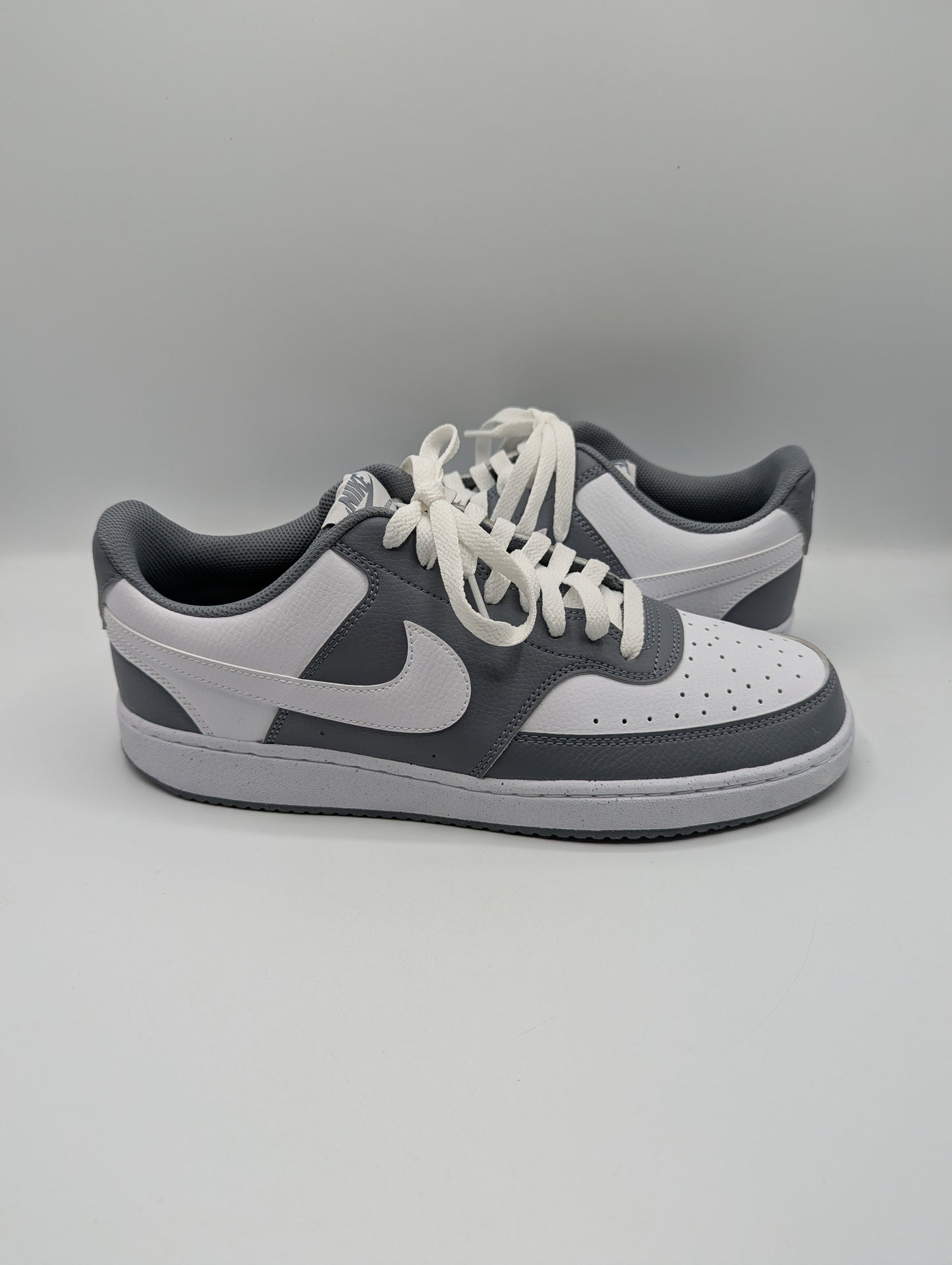 Nike Court Vision Low Trainers Mens - White / Grey