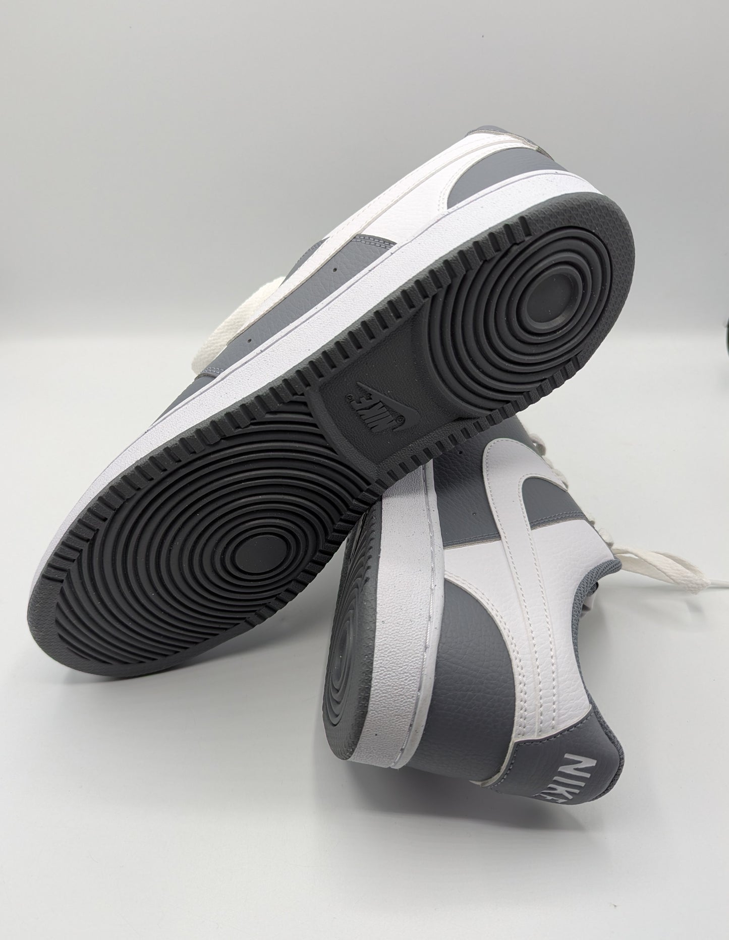 Nike Court Vision Low Trainers Mens - White / Grey